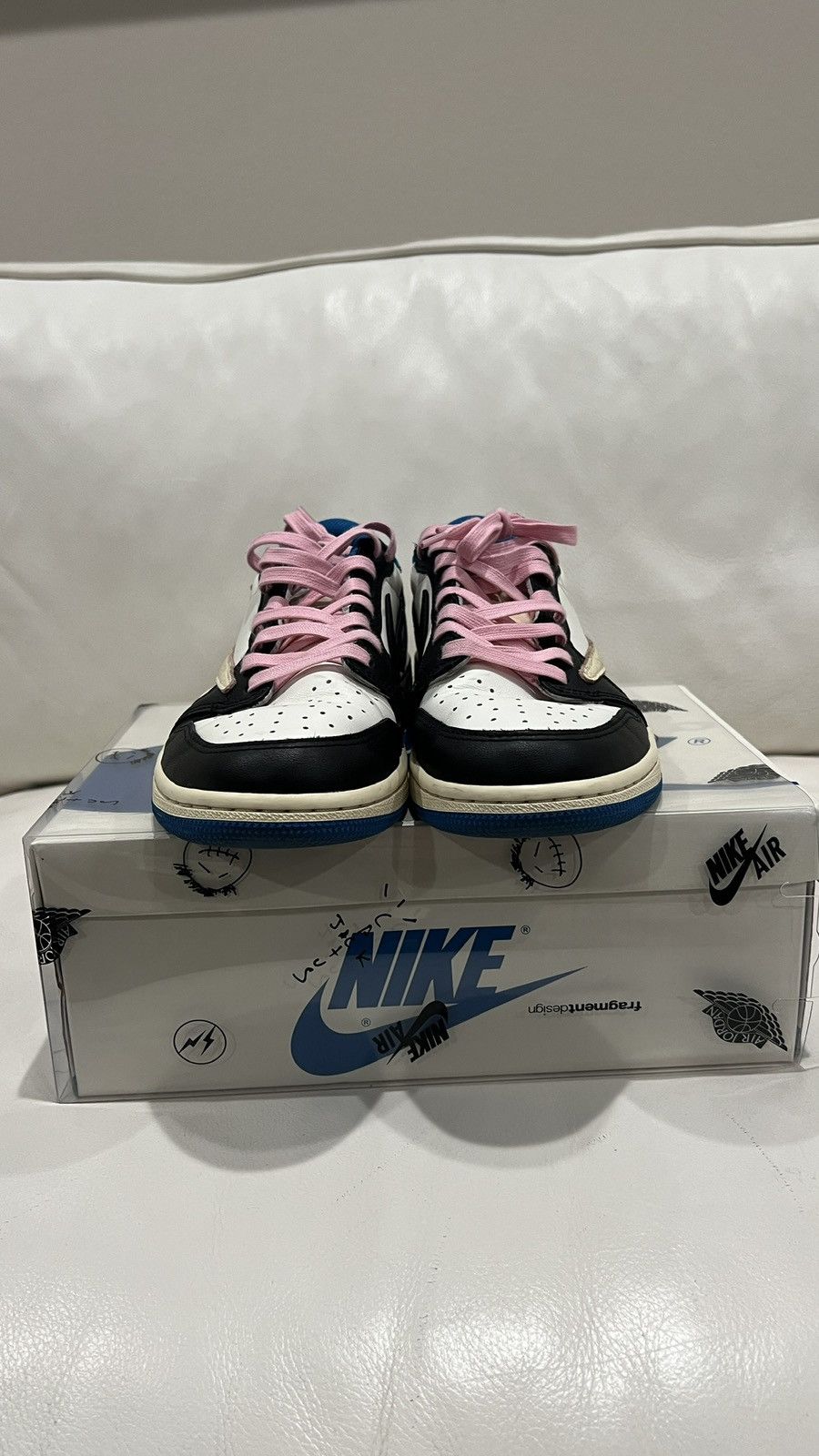Nike × Travis Scott Fragment Design X Travis Scottx Air Jordan 1 Retro Low Size US 8.5 / EU 41-42 - 2 Thumbnail