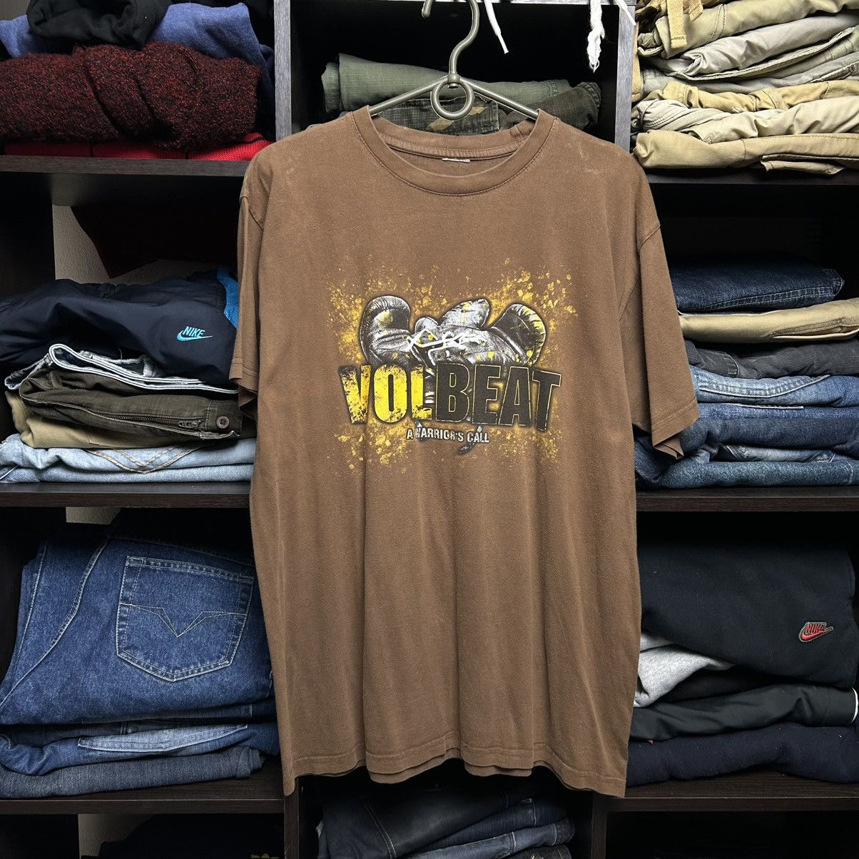 Band Tees Vintage Volbeat a warrior call big logo brown rock band tee Size US M / EU 48-50 / 2 - 1 Thumbnail
