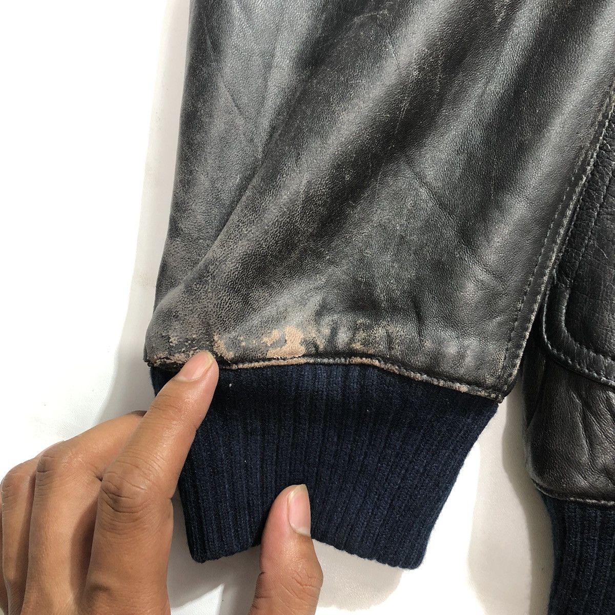 Japanese Brand × Vintage Rare Vintage Nuovo Nero Fur Leather Jacket Size US M / EU 48-50 / 2 - 13 Thumbnail
