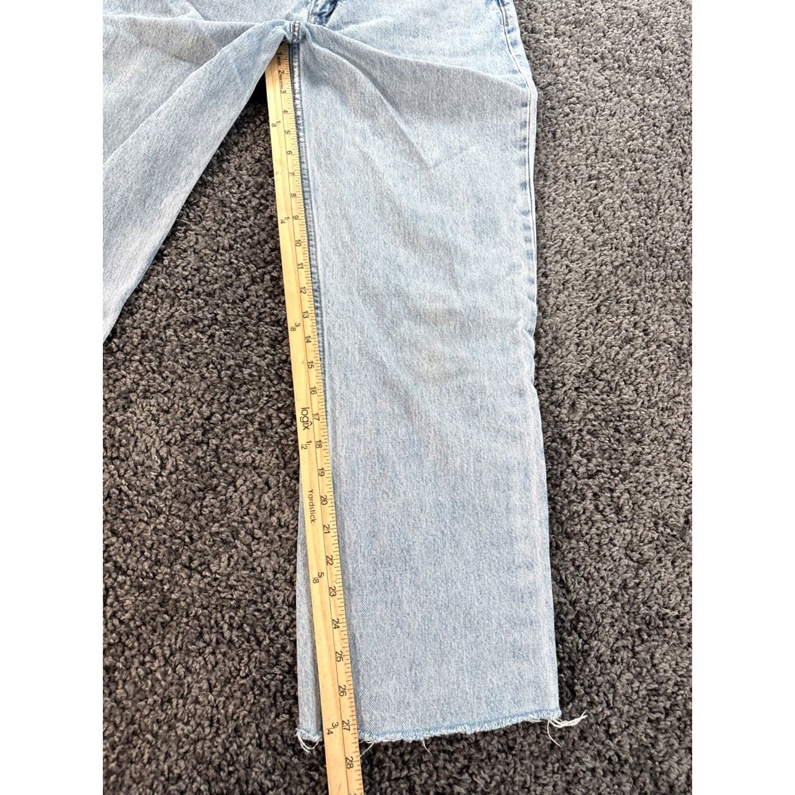 Levi's Levi's Jeans Womens Blue Low Pro Straight Distressed Light Wash Baggy 30 Regular Inseam 30 Denim 100% Cotton Shirt? Size 30" / US 8 / IT 44 - 2 Thumbnail