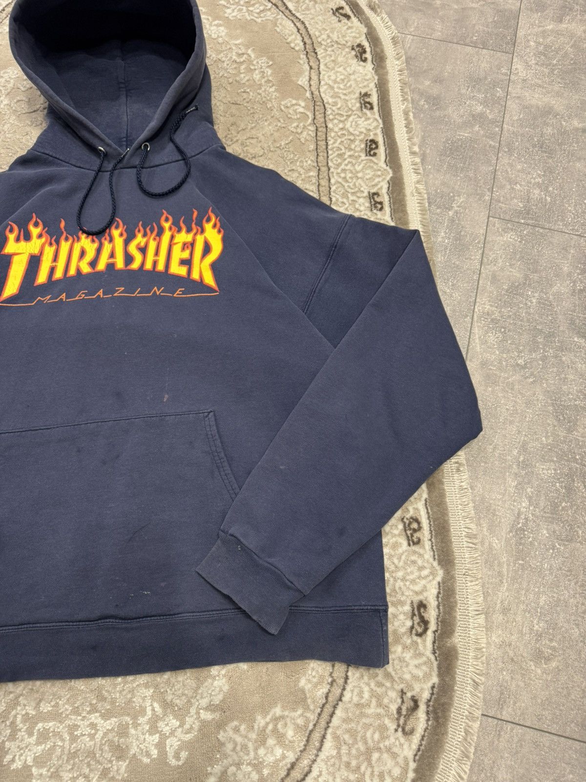 Thrasher Vintage 90s Thrasher Magazine Distressed Hoodie Sweatshirt Size US L / EU 52-54 / 3 - 3 Thumbnail