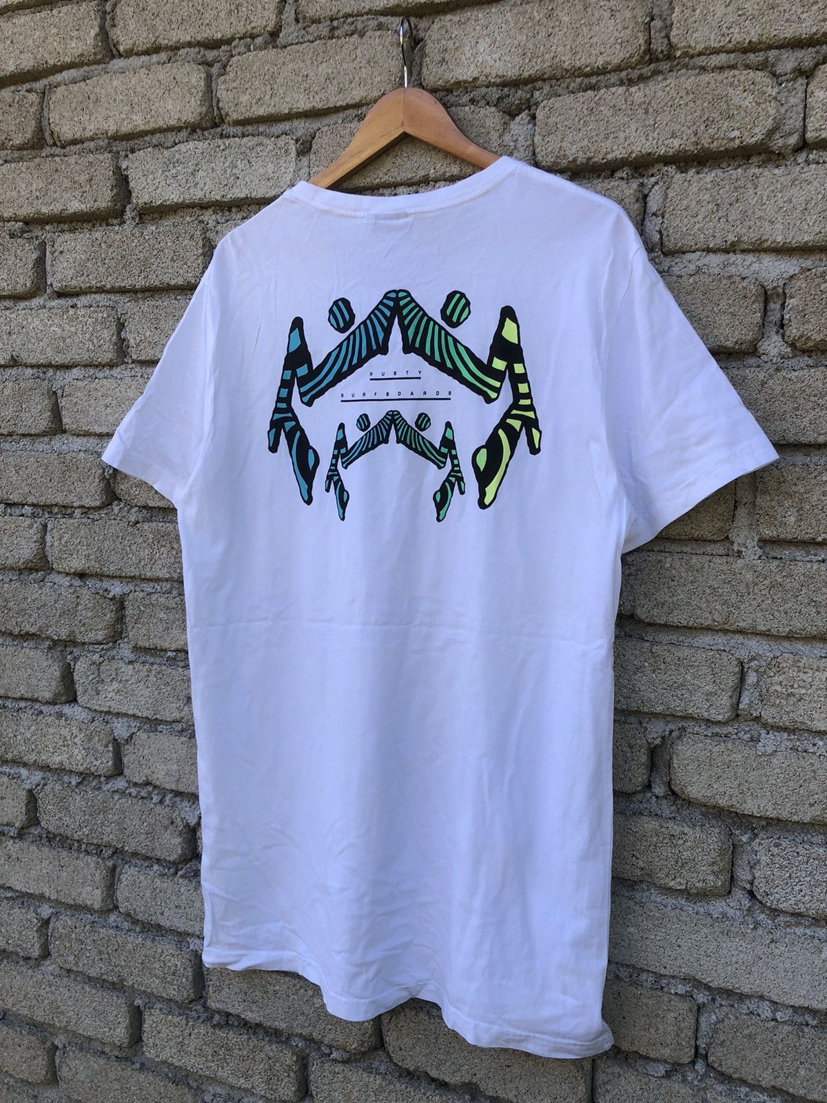 Quiksilver Vintage Y2K Rusty Surfboards Logo Backhit Tshirt Size US L / EU 52-54 / 3 - 2 Thumbnail