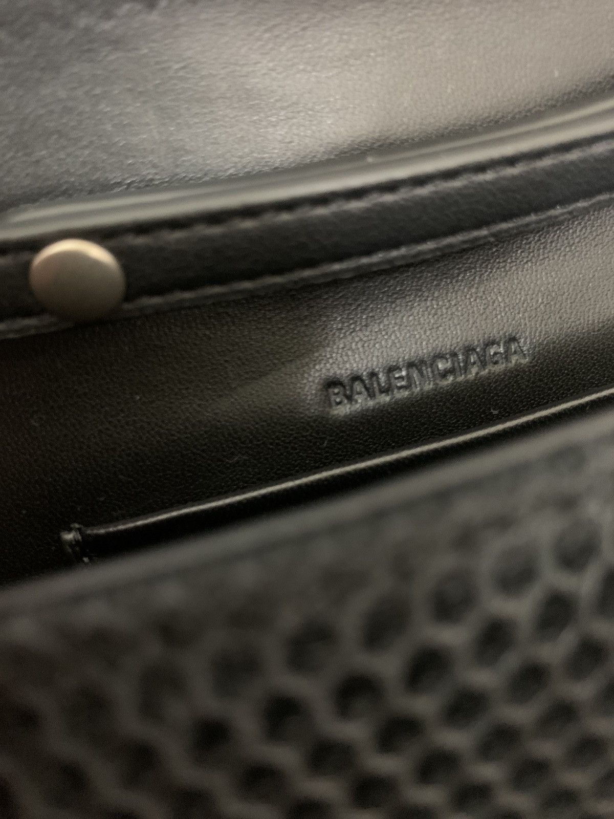 Balenciaga Balenciaga Leather Sneakerhead Phone Holder Bag Size ONE SIZE - 8 Thumbnail