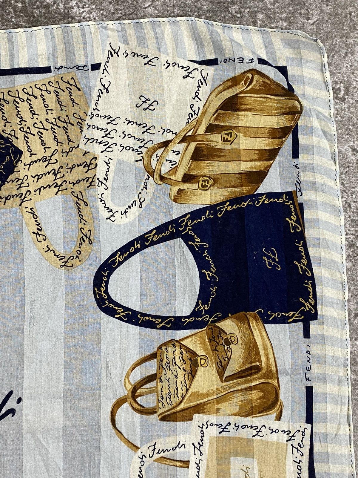 Fendi Fendi Handkerchief / Bandana / Neckerchief Size ONE SIZE - 6 Thumbnail