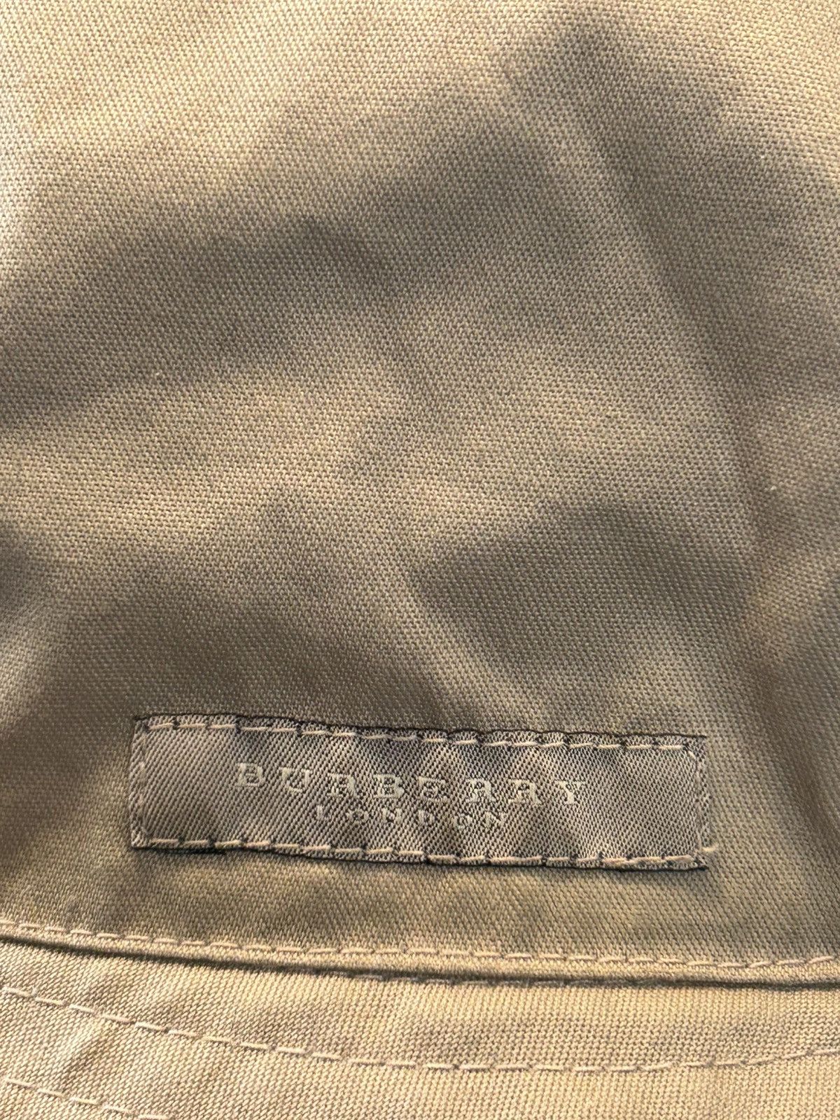 Burberry Burberry London Reversible Nova Check Bucket Hat Unisex Size ONE SIZE - 3 Thumbnail