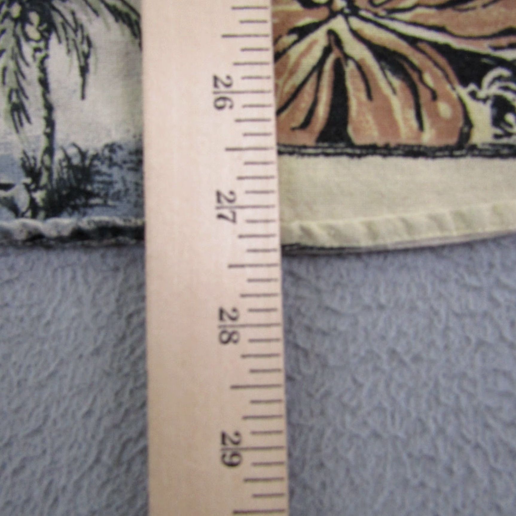 Hilo Hattie Hilo Hattie Shirt Mens Medium Beige Hawaiian Button Camp Aloha Sail Boats Palms Size US M / EU 48-50 / 2 - 7 Thumbnail