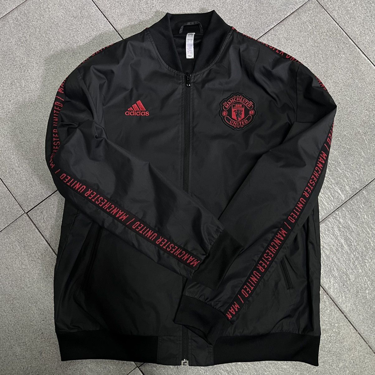 Adidas Adidas Manchester United Size US M / EU 48-50 / 2 - 5 Thumbnail