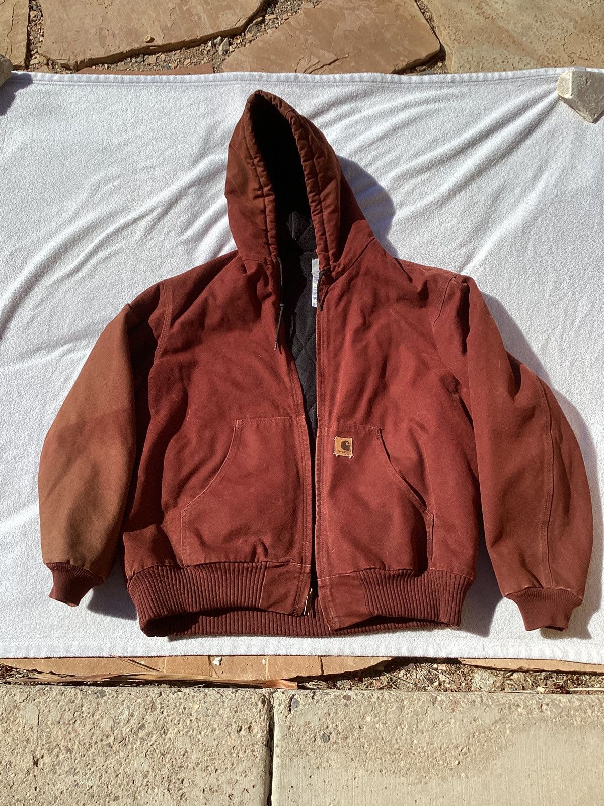 Carhartt Vtg Carhartt outerwear clay zipup hoodie coat quilted lining Size US XL / EU 56 / 4 - 1 Thumbnail