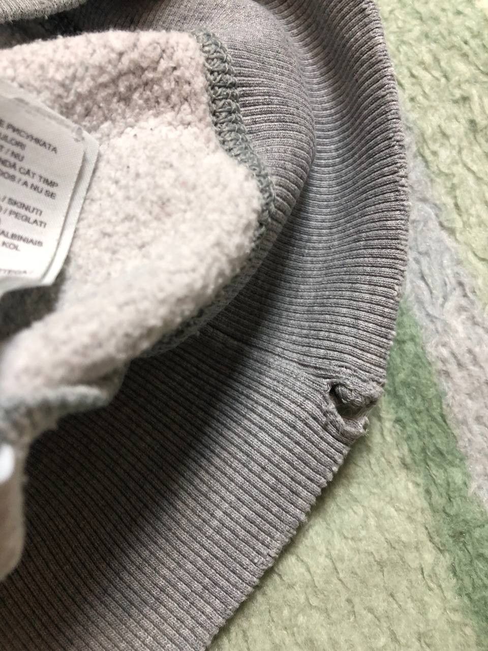 Nike Hoodie Nike Vintage center logo hype HOODIE Size US L / EU 52-54 / 3 - 21 Thumbnail