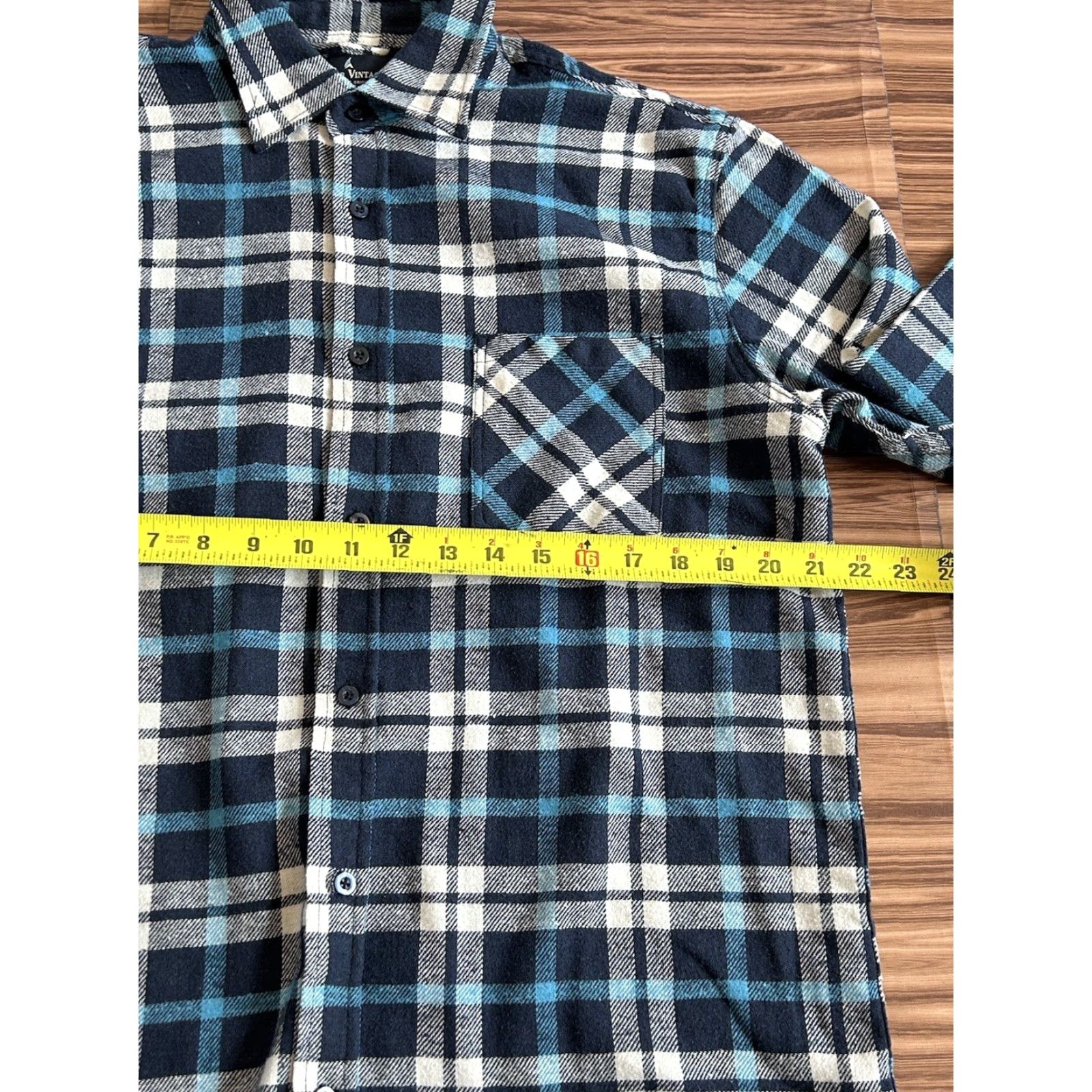 Vintage Tailor Vintage Blue Flannel Shirt Button-Up Plaid Size Large Mens Size US L / EU 52-54 / 3 - 3 Thumbnail