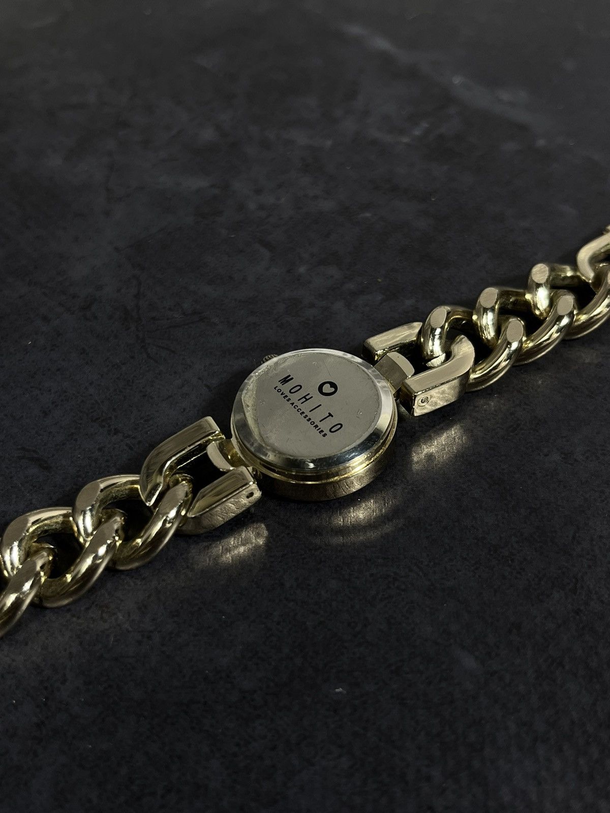 Hysteric Glamour MOHITO Gold Chain Watch, Minimalist Design, Modern Style Size ONE SIZE - 10 Thumbnail