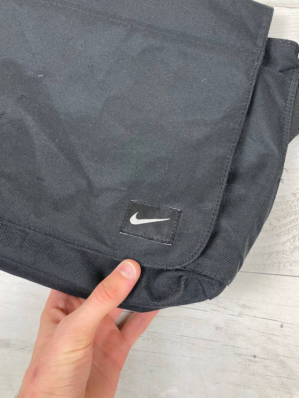 Nike Vintage Nike Messenger Bag 00s Shoulders Y2K Size ONE SIZE - 6 Thumbnail