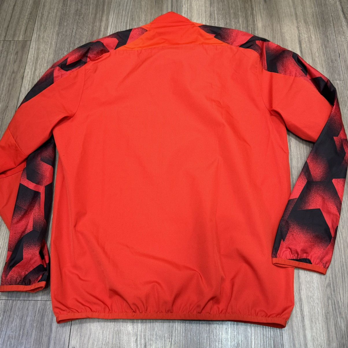 Adidas Japan 16/17 training sweater Size US S / EU 44-46 / 1 - 2 Thumbnail