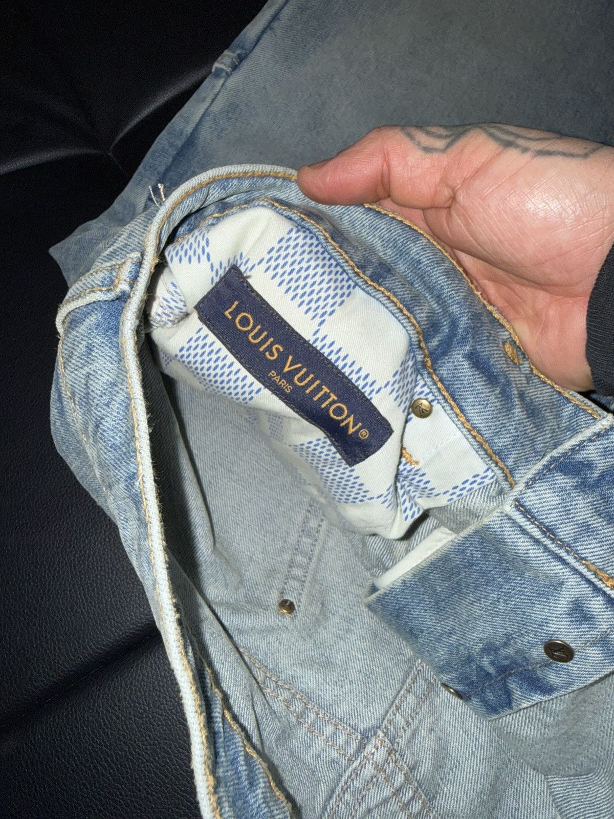 Louis Vuitton Carpenter pocket logo jeans Size US 33 - 10 Thumbnail