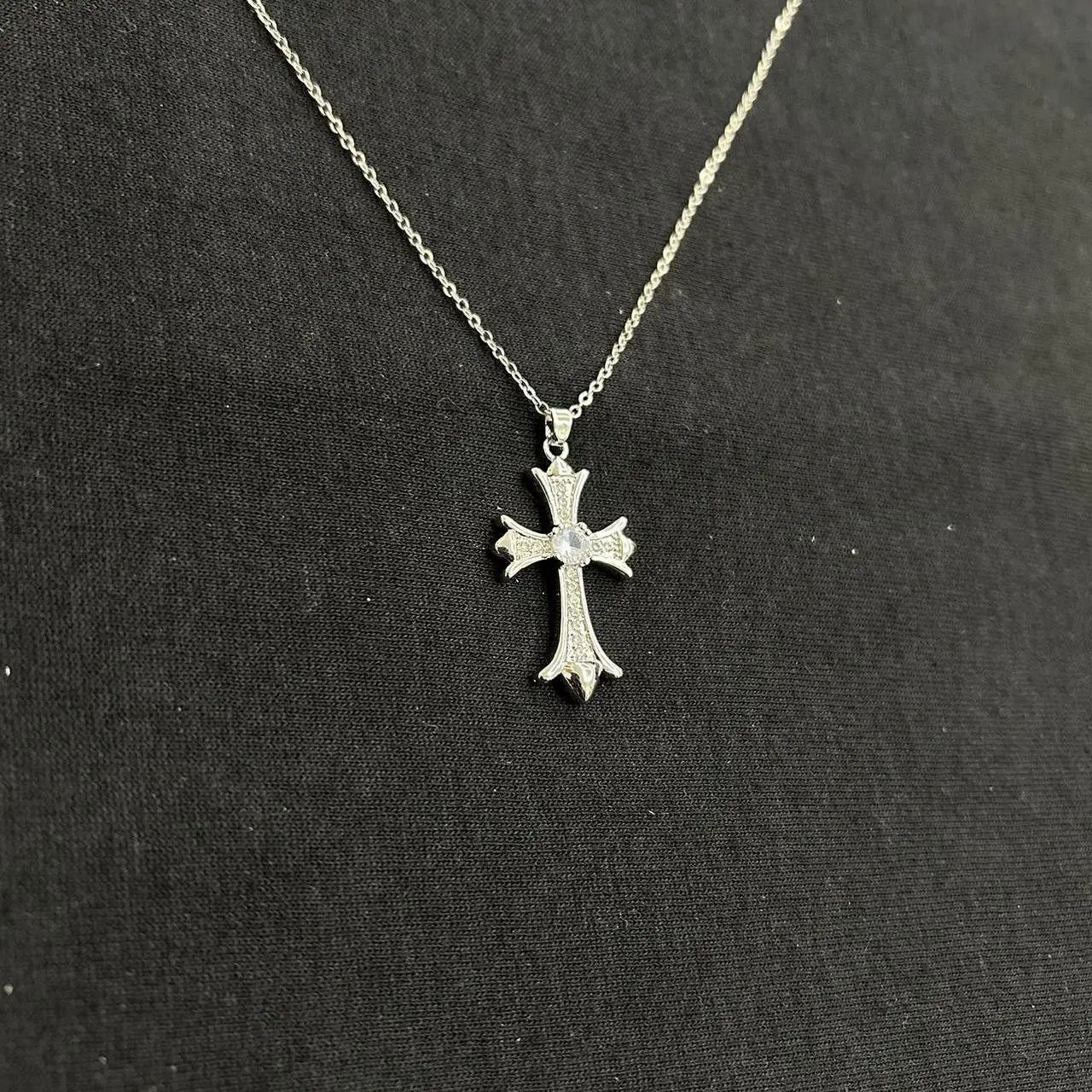 Japanese Brand × Vintage 2000s Chrome Silver Cross Studded Rapper Hip Hop Chain Size ONE SIZE - 3 Thumbnail
