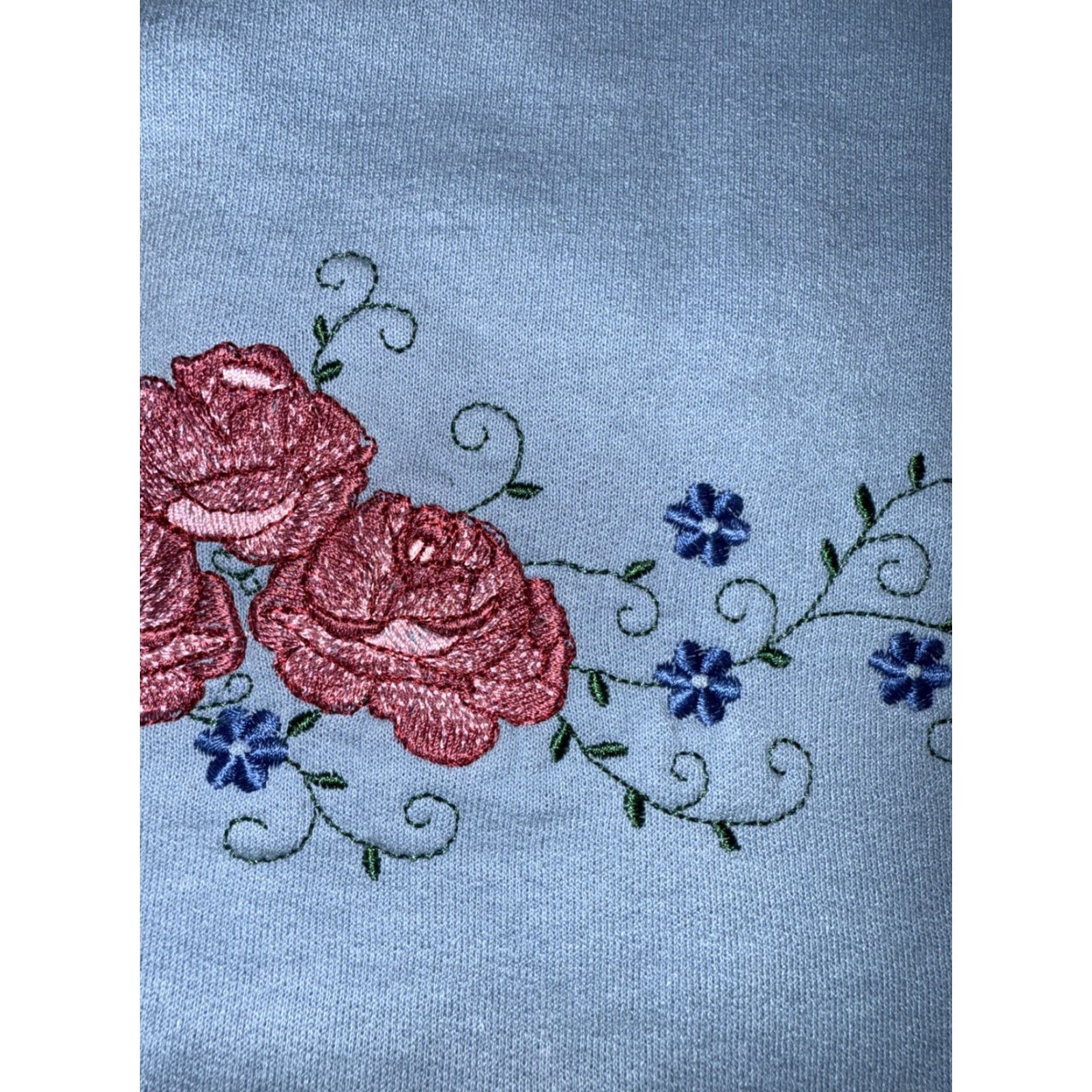Vintage VINTAGE Ginnis Girls Sweatshirt Women's XL Light Blue Embroidered Floral 90s Grannycore Pullover Cotton Polyester Fleece Heavyweight Regular Size XL / US 12-14 / IT 48-50 - 5 Thumbnail