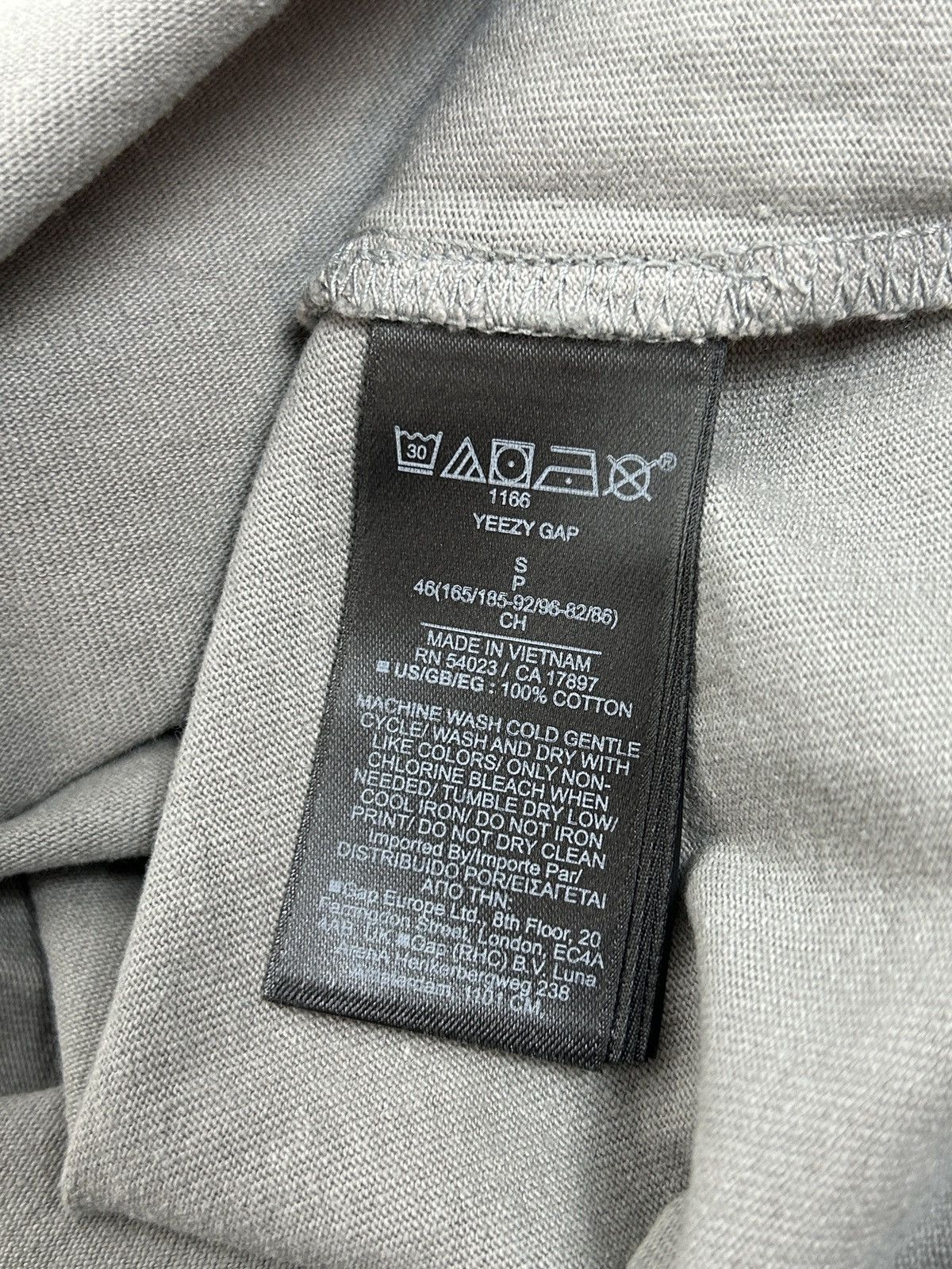 Gap Unreleased Yeezy x Gap Basic Short Sleeve T-Shirt Grey Size US S / EU 44-46 / 1 - 7 Thumbnail