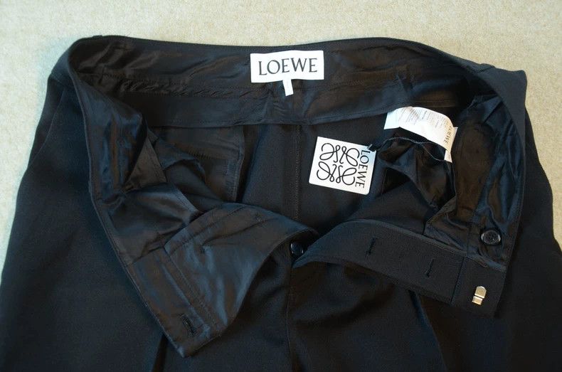 Loewe LOEWE Nine-penny wool trousers Size 34" / US 12 / IT 48 - 4 Thumbnail