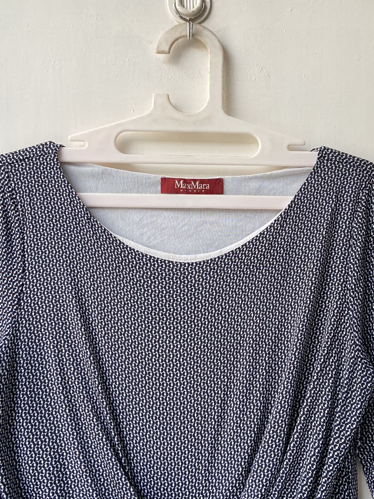 Max Mara MAX MARA STUDIO Motive T-shirt Size XXS / US 00 / IT 34 - 3 Thumbnail