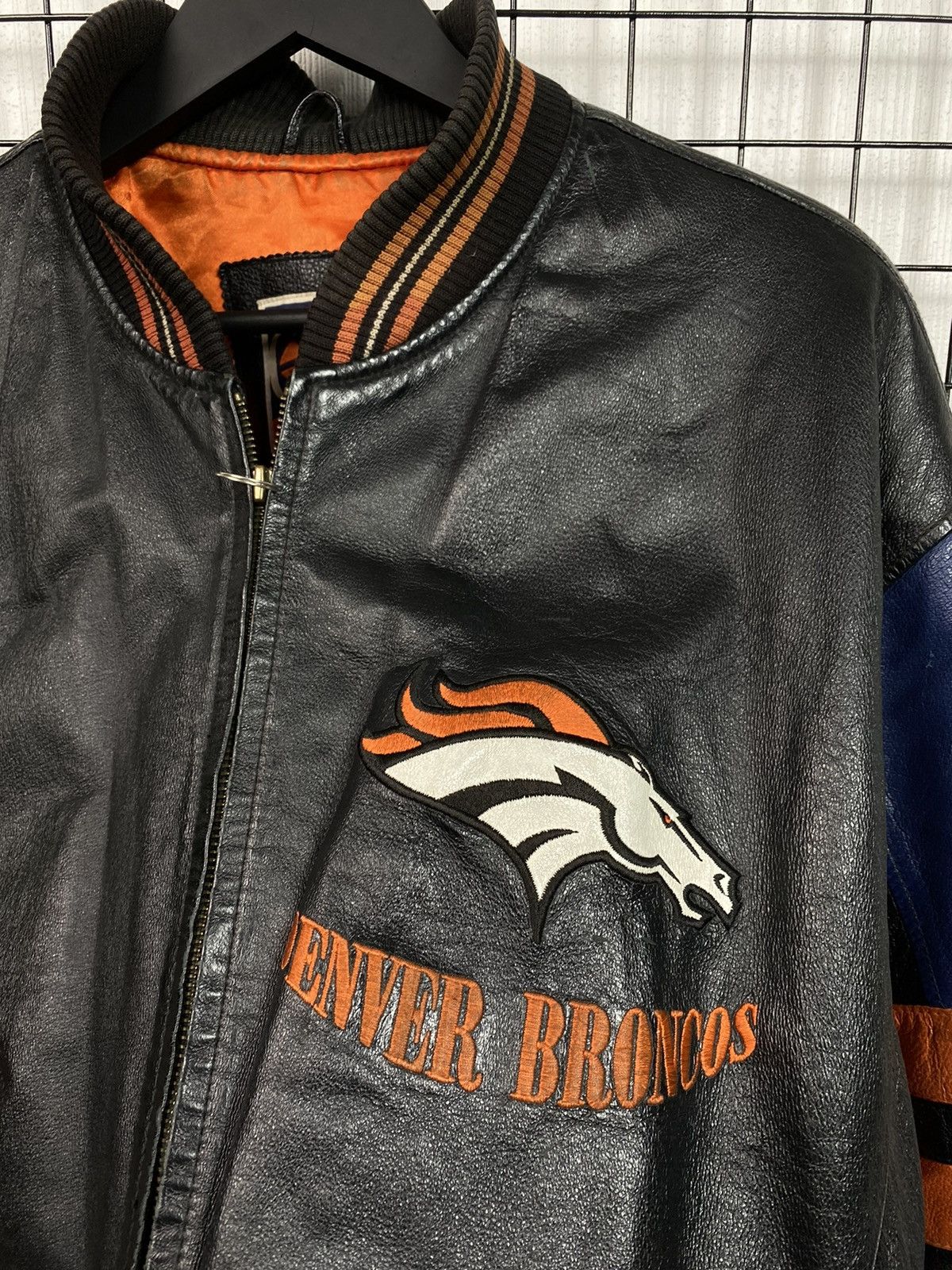 Other Vintage Denver Broncos NFL Leather Bomber Jacket Varsity XL Size US XL / EU 56 / 4 - 8 Thumbnail