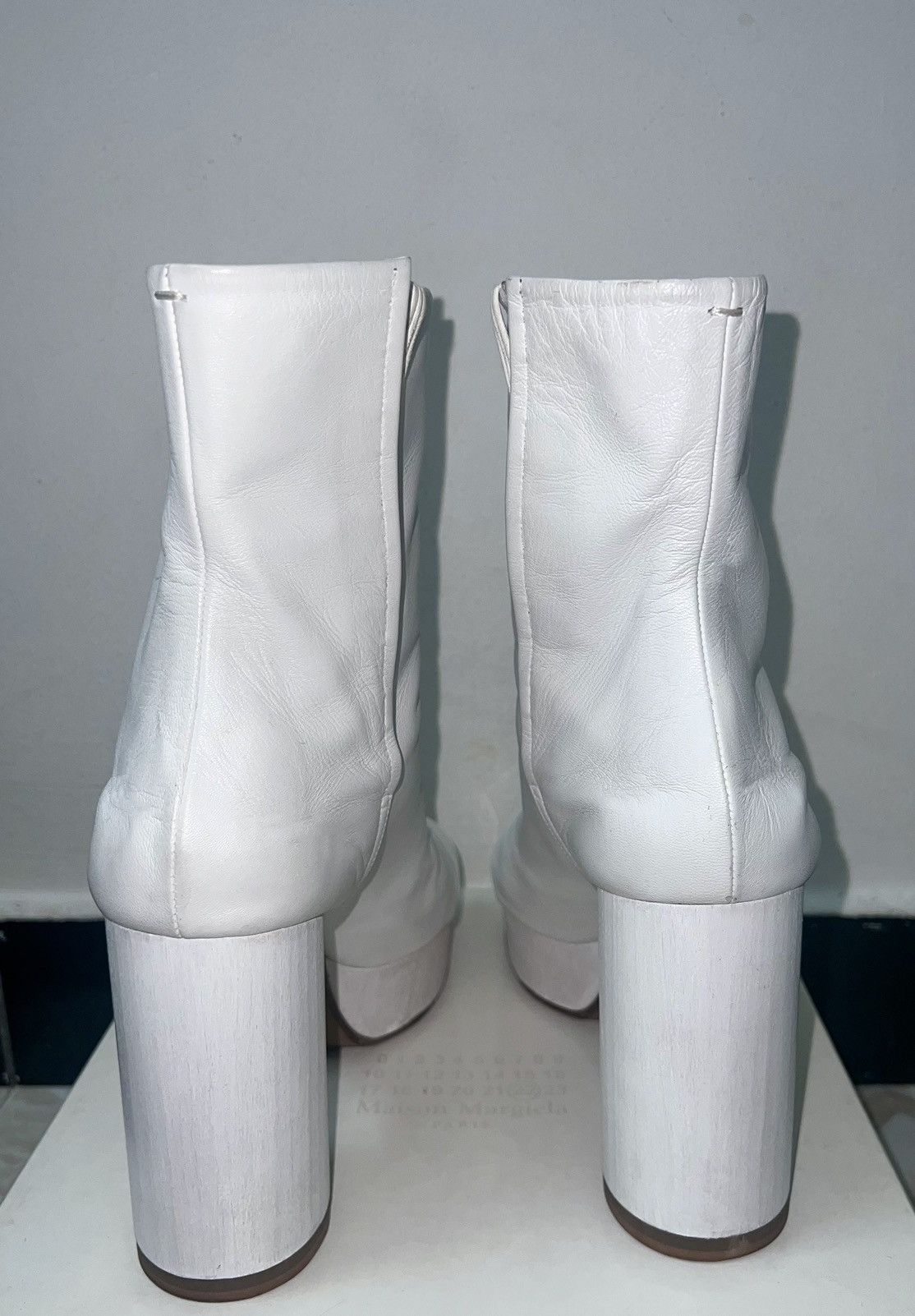Maison Margiela RARE Maison Margiela tabi heel ankle boots👢➕ Size US 10 / IT 40 - 10 Thumbnail