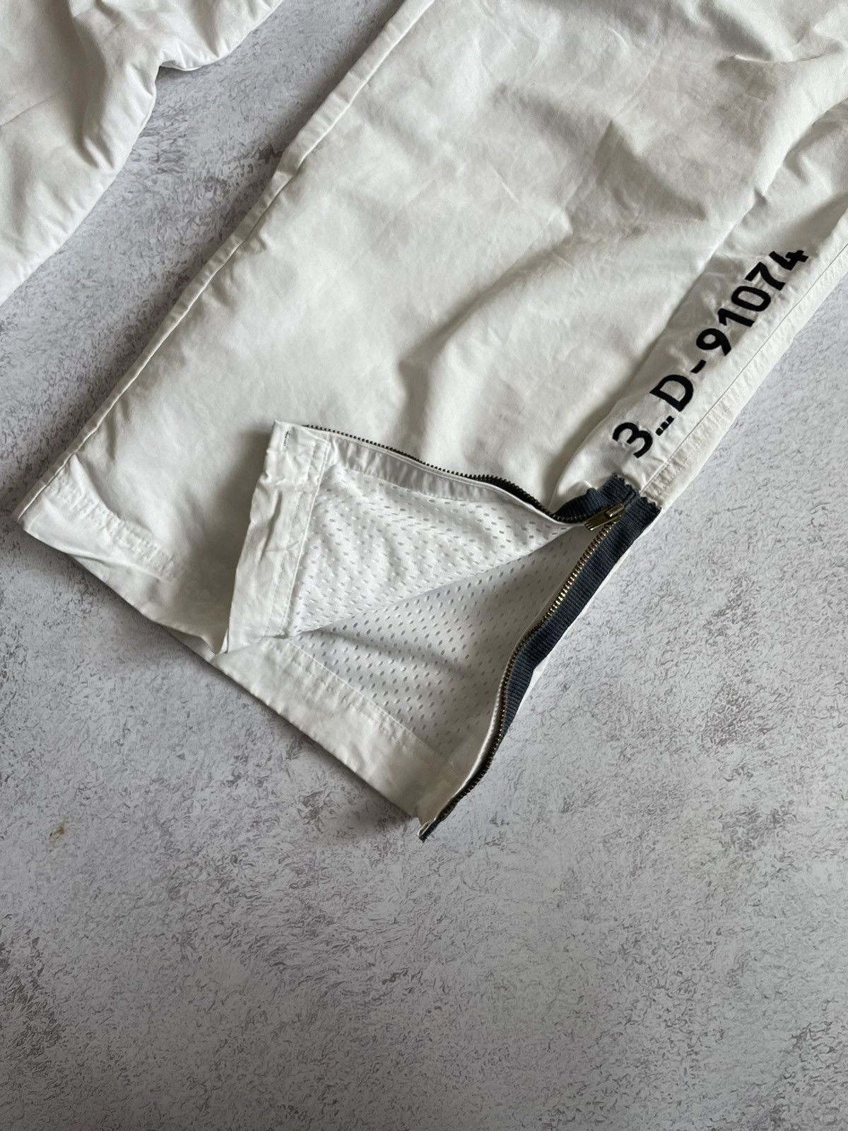 Vintage Adidas vintage 00’s White Classic Pants Size L XL Size US 36 / EU 52 - 7 Thumbnail