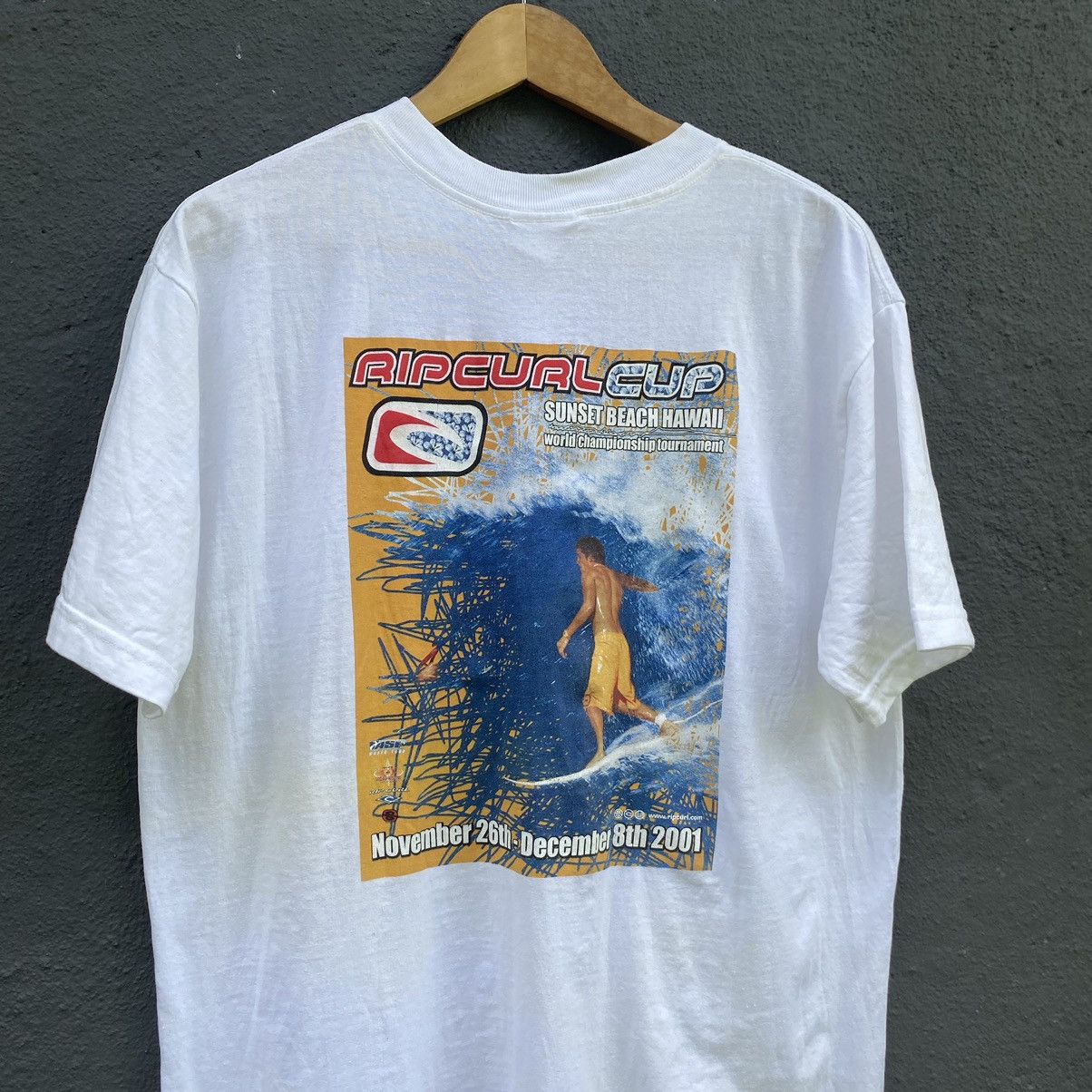 Vintage 2001 RipCurl Cup World Championship Tournament Tee