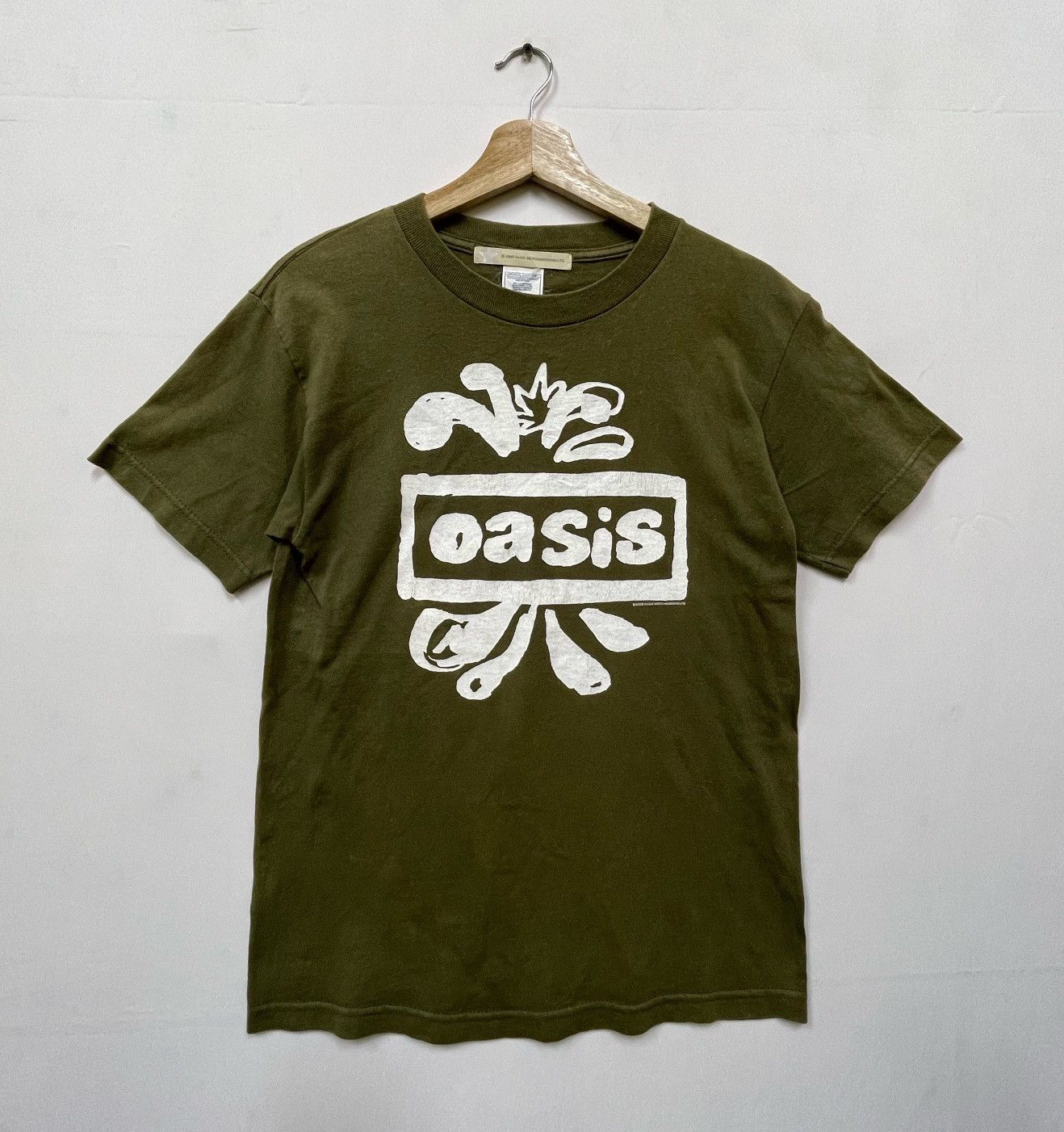 VINTAGE Y2K OASIS BAND TEE