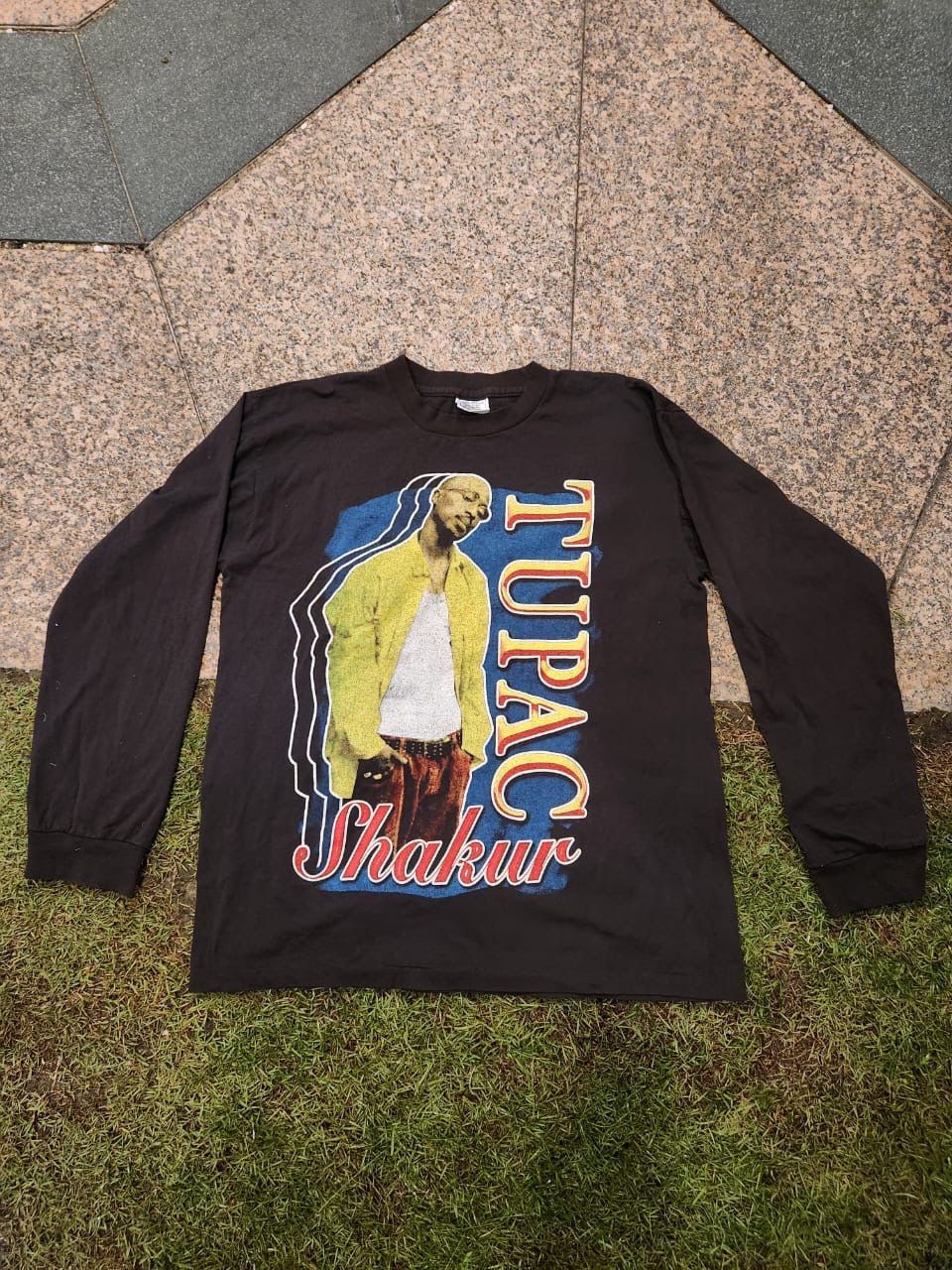 Rap Tees Vintage tupac shakur bootleg rap tees Size US XL / EU 56 / 4 - 1 Thumbnail