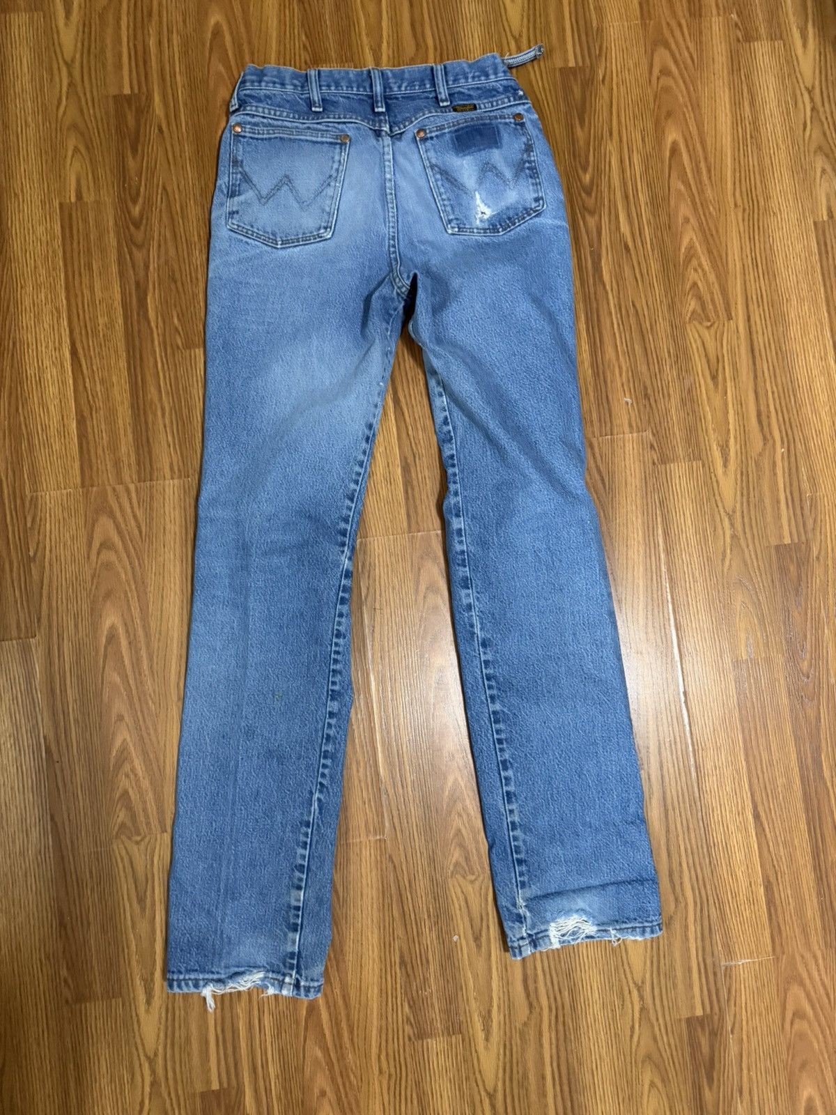 Wrangler Wrangler Distressed Straight Leg Jeans 31x36 Size US 31 - 3 Thumbnail