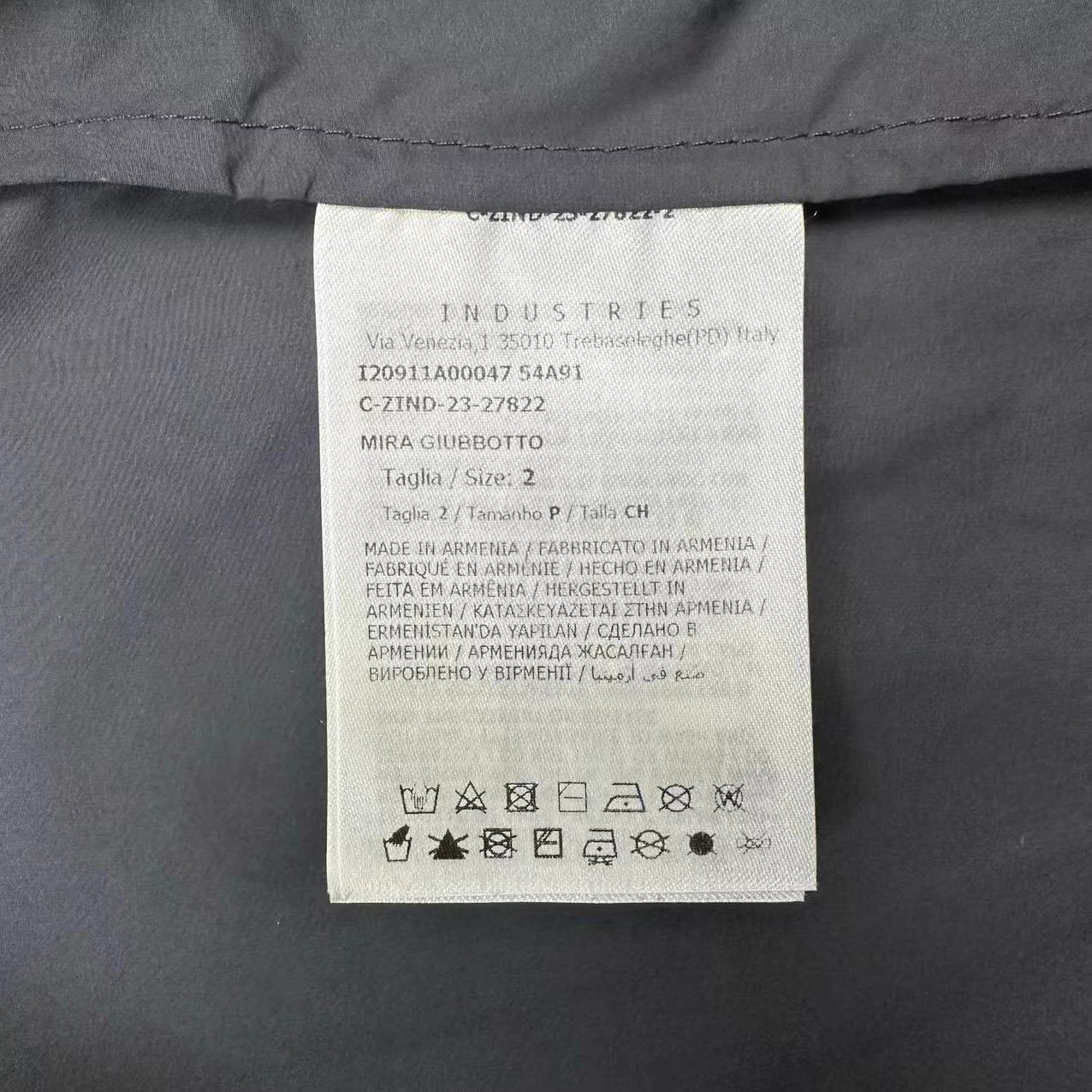 Moncler MONCLER Embroidered Logo Hooded Jacket 2 Like New Size US M / EU 48-50 / 2 - 4 Thumbnail