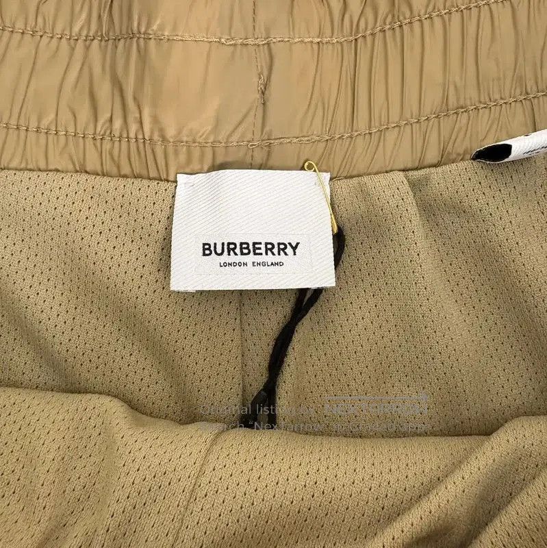 Burberry Burberry Beige Check Cotton Women's Shorts. Size 23" - 3 Thumbnail