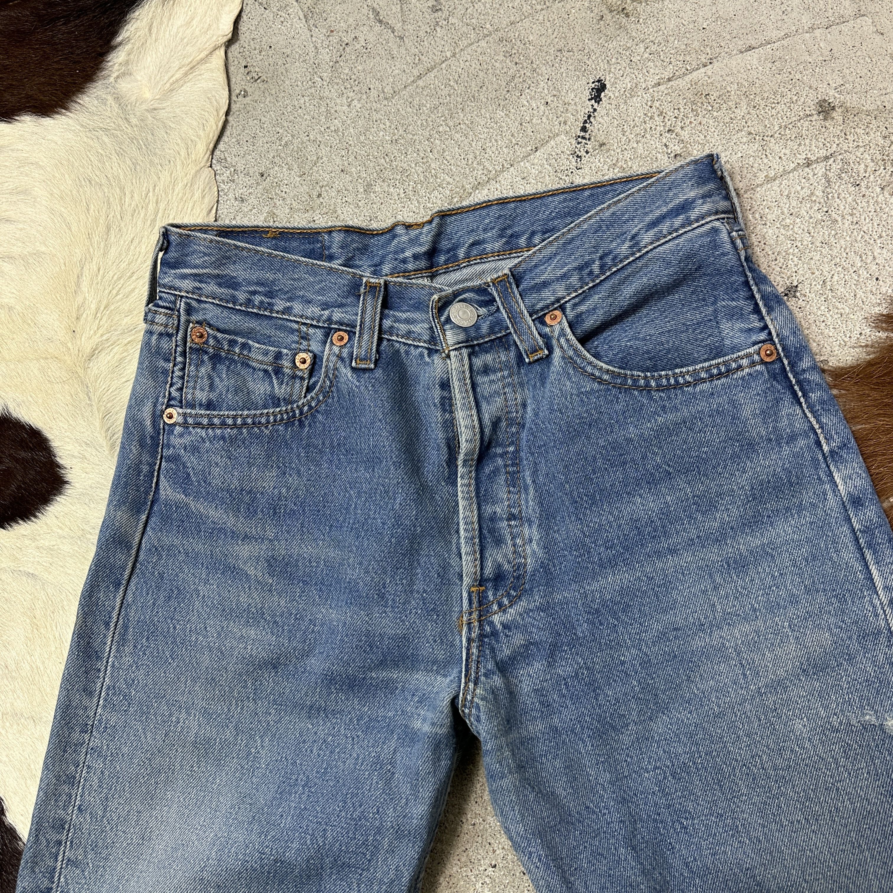 Levi's Vintage Denim Streetwear Levi's 501 Jeans Size 33" - 5 Thumbnail