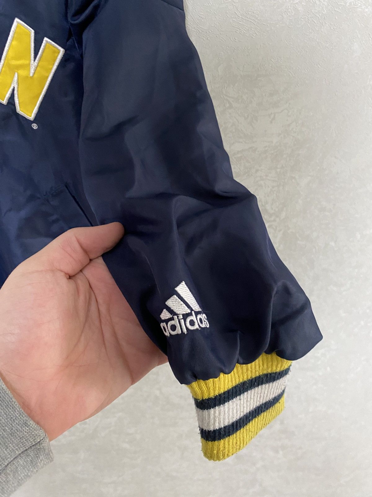 Adidas Vintage 80s Adidas made in Hong Kong Michigan Wolverines Size US M / EU 48-50 / 2 - 5 Thumbnail