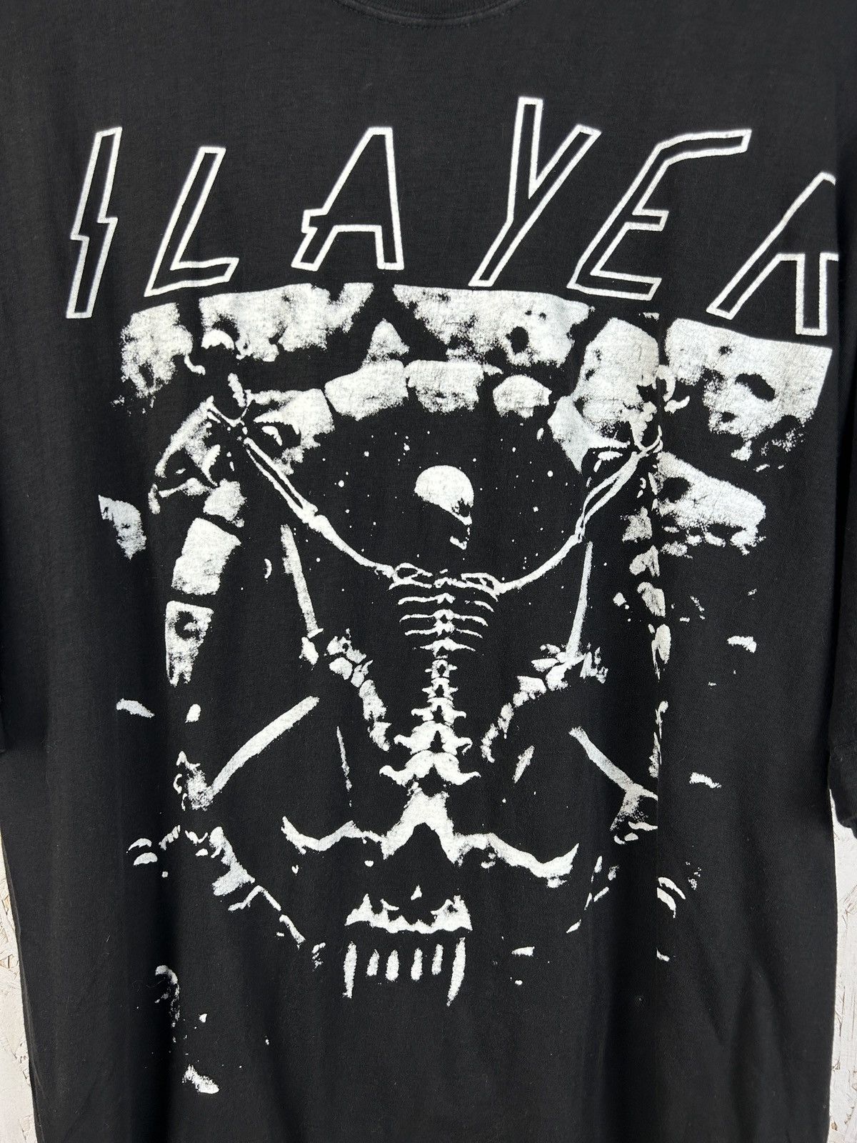 Band Tees 90s Vintage Slayer Divine Intervention Rare Short Sleeve Tee Size US XL / EU 56 / 4 - 2 Thumbnail