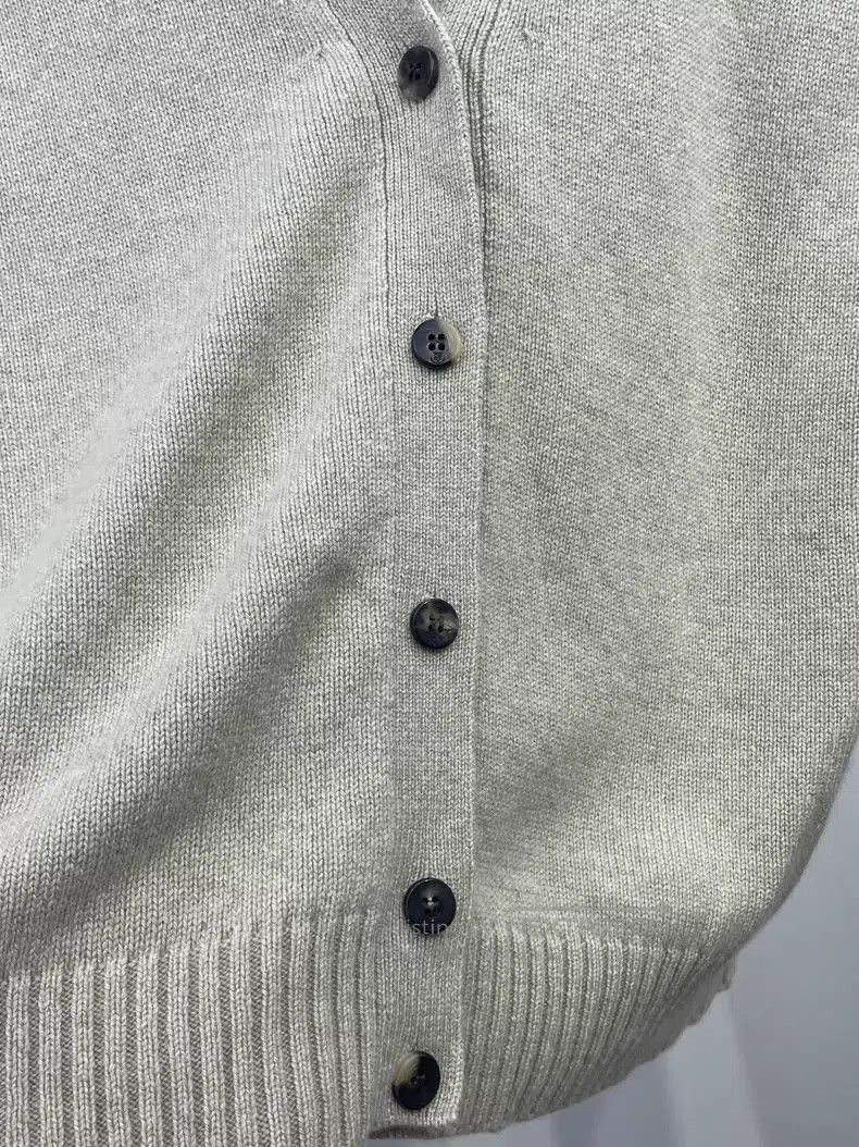 Loro Piana Loro Piana Cashmere knitted cardigan Size XS / US 0-2 / IT 36-38 - 5 Thumbnail
