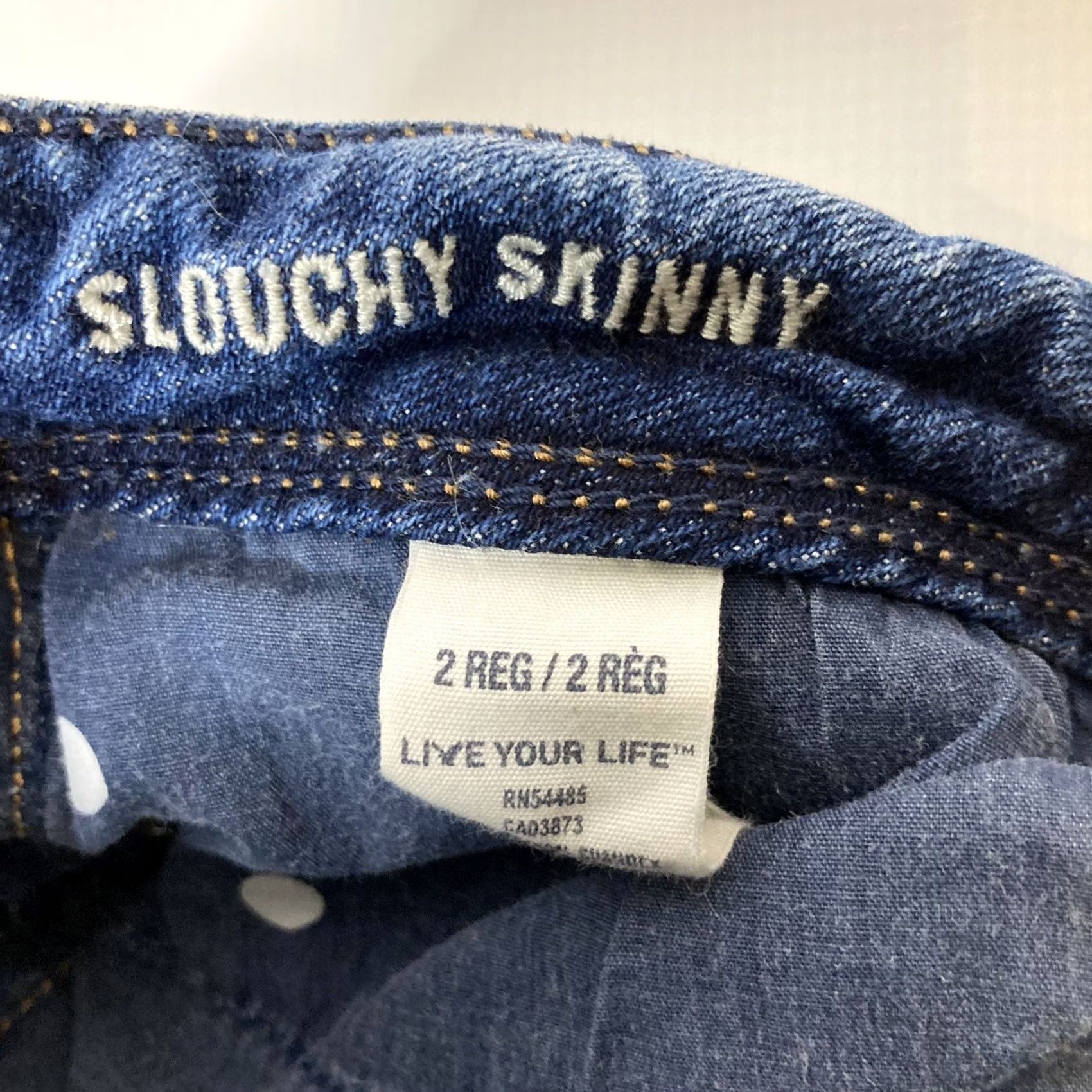American Eagle Outfitters AEO American Eagle Slouchy Skinny Jeans 2 Blue Distressed Rip Stretch Denim Jeans Women XS- Regular Slim 30in Inseam Belt Loops Distressed Size 26" / US 2 / IT 38 - 4 Thumbnail