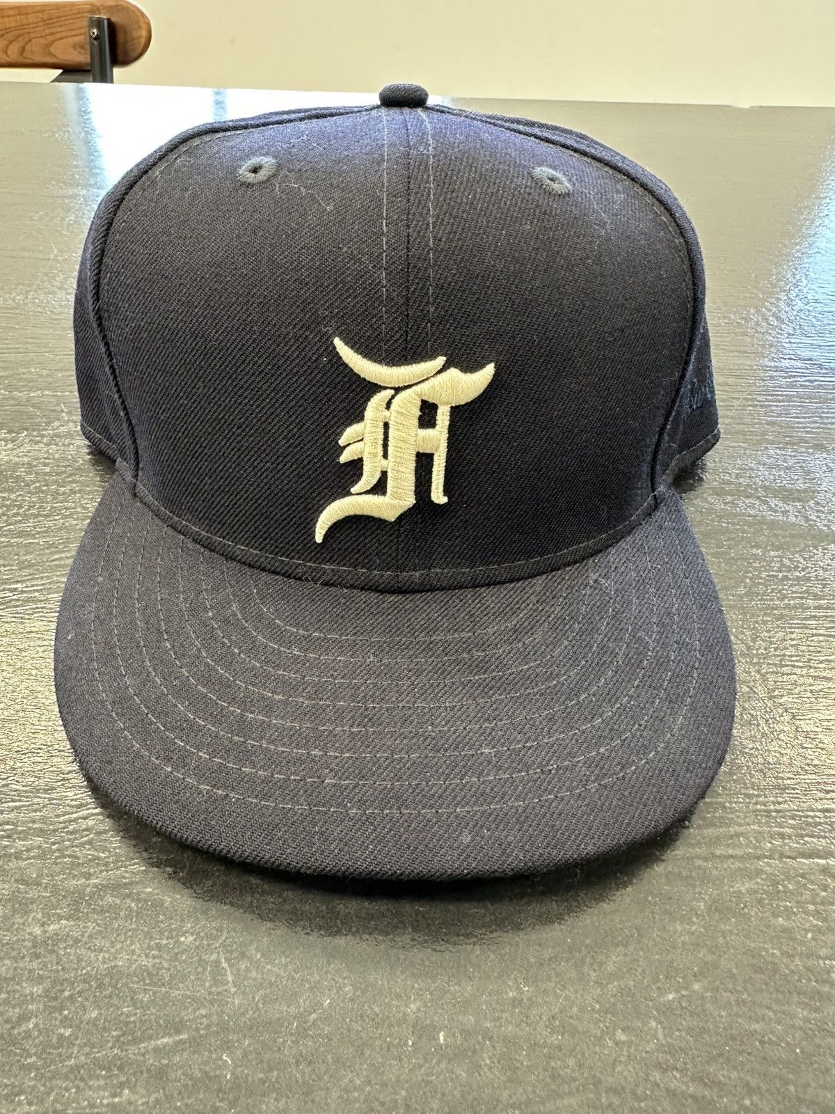 NEW ERA Fear of God ピッツバーグパイレーツ　7 3/4 Fear Of God Essentials New Era Black 59FIFTY Visor Black