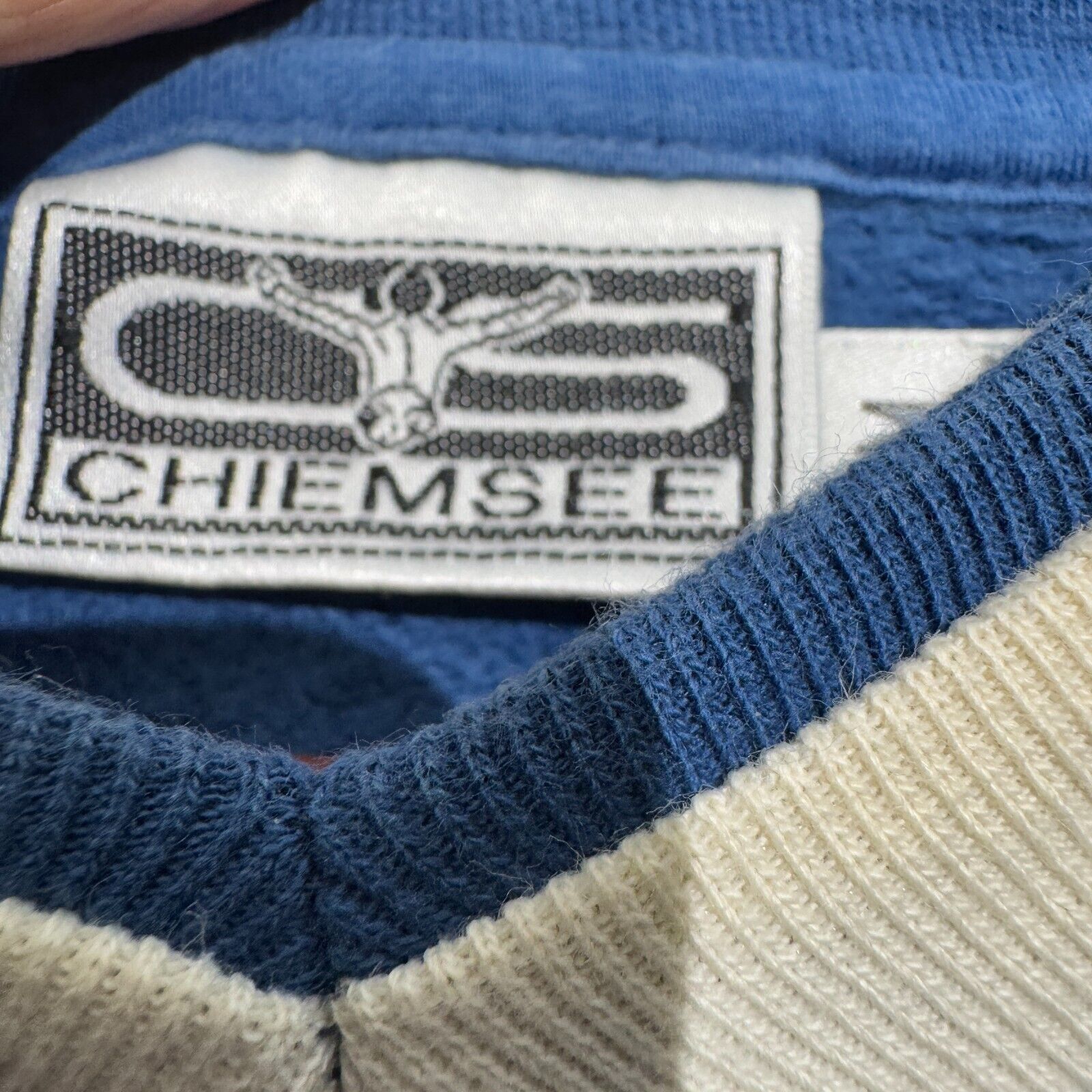 Vintage Vintage Unisex Blue Cotton Crewneck Size M Washed 90s Size US M / EU 48-50 / 2 - 5 Thumbnail