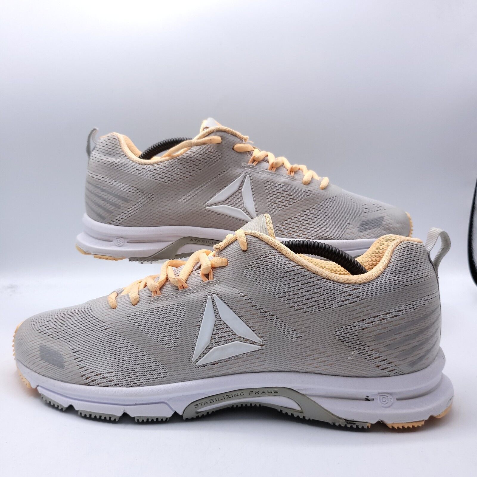 Reebok Reebok Foam Fushion Athletic Shoes Women Size 11 CN1970 Gray Size US 11 / IT 41 - 5 Thumbnail
