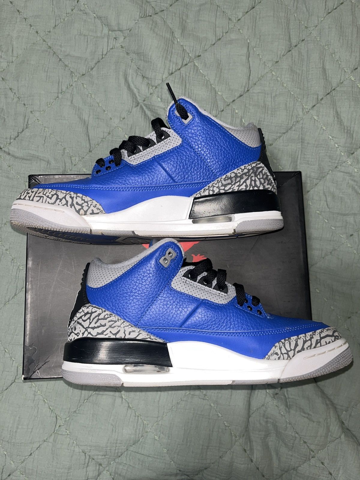 Jordan Brand Jordan 3 Varsity Royal Size US 8.5 / EU 41-42 - 2 Thumbnail