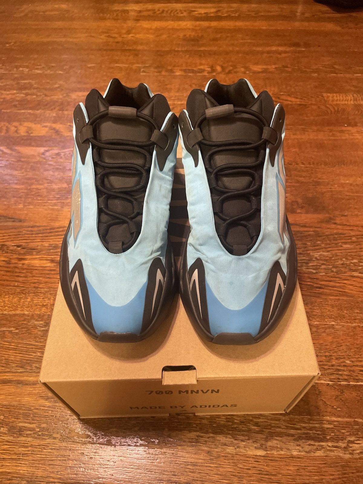 Adidas × Yeezy YEEZY 700 MNVN Size US 10 / EU 43 - 4 Thumbnail