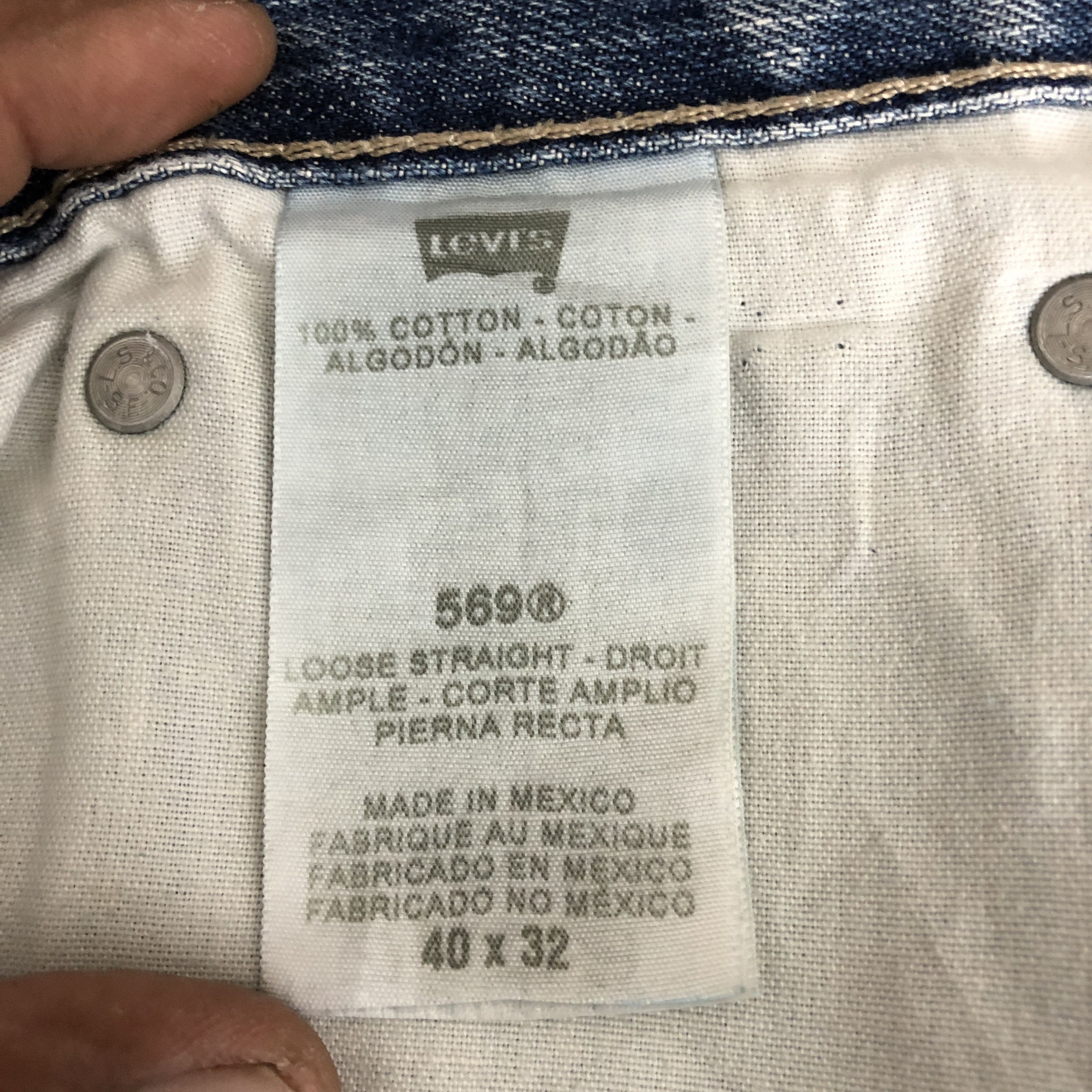 Levi's Vintage Levis 569 Faded Baggy Jeans Light Wash Levi's Denim Size US 42 / EU 58 - 9 Thumbnail