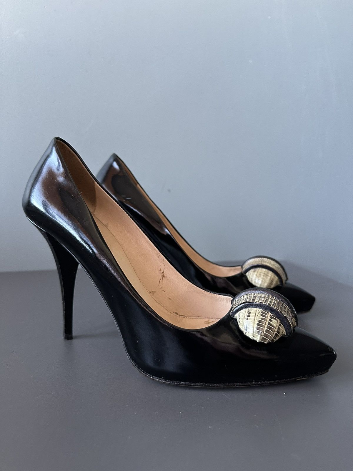Prada Prada Milano Black Patent Leather Pumps Croc Cap Toe Heels Size US 8 / IT 38 - 2 Thumbnail