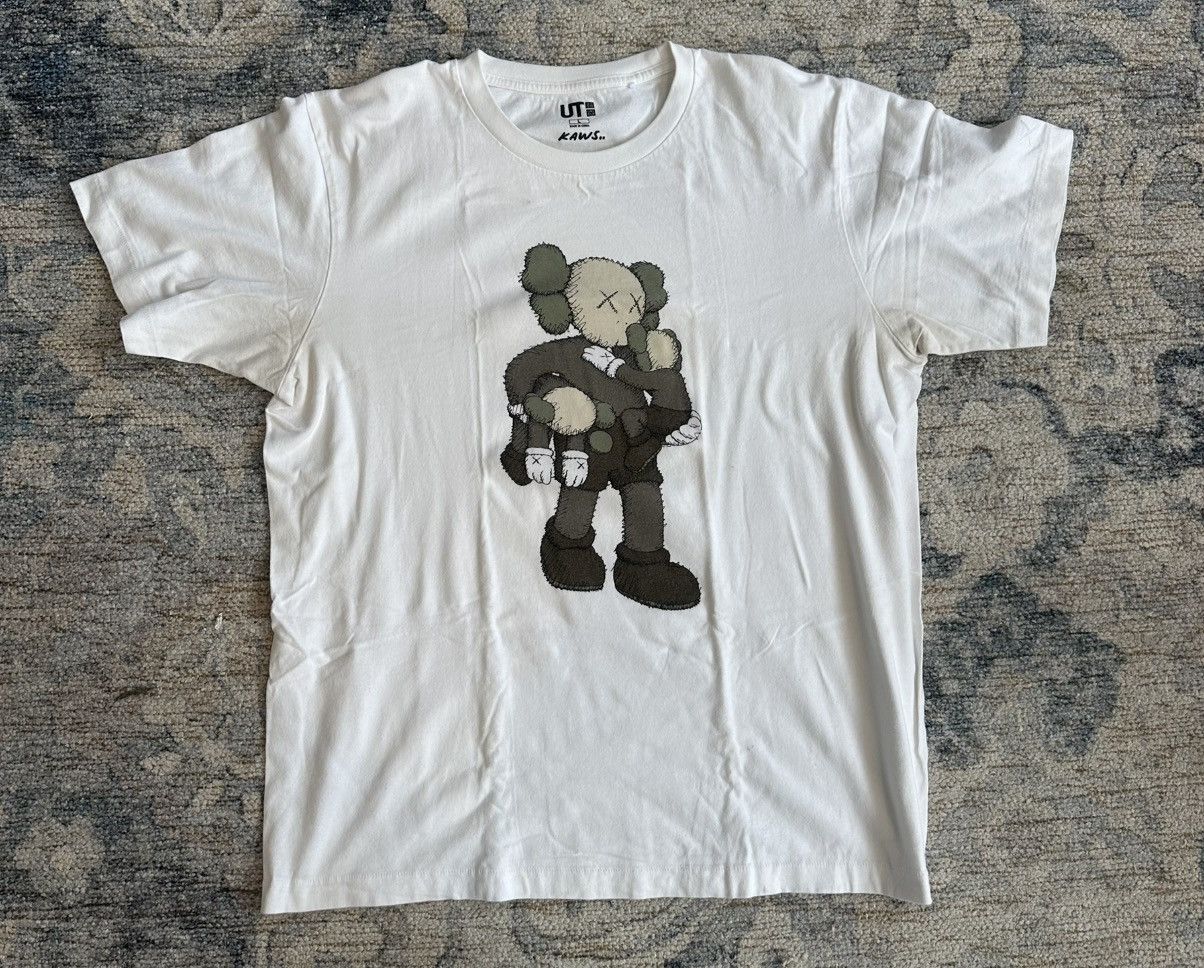 Kaws Kaws x Uniqlo clean slate tee white Size US L / EU 52-54 / 3 - 1 Thumbnail