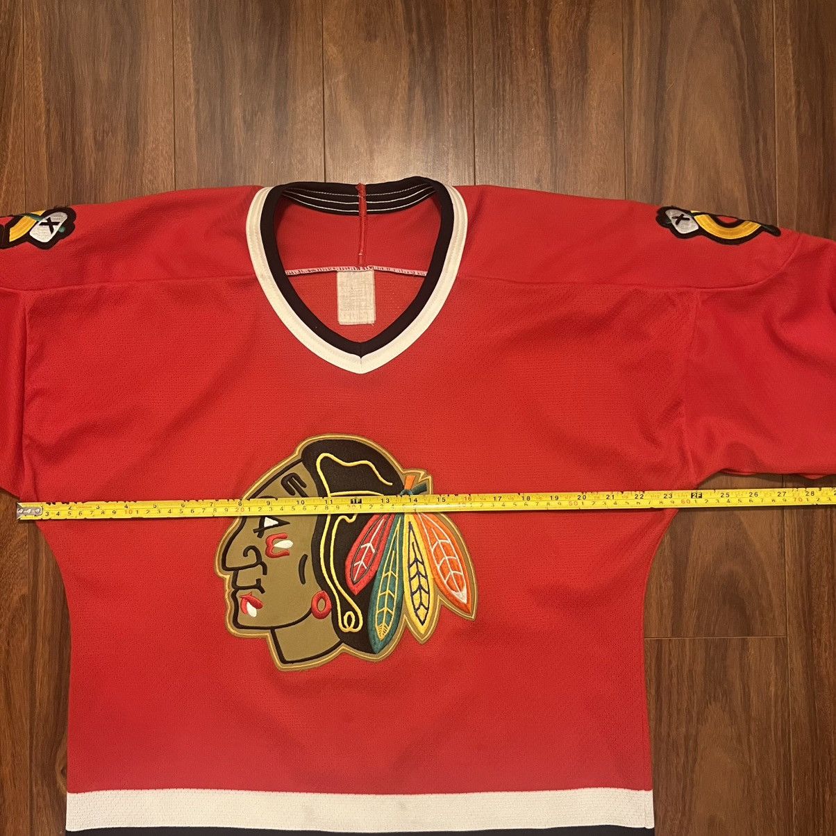Ccm Vintage 90s Chicago Blackhawks CCM MASKA Hockey Jersey small Size US S / EU 44-46 / 1 - 4 Thumbnail