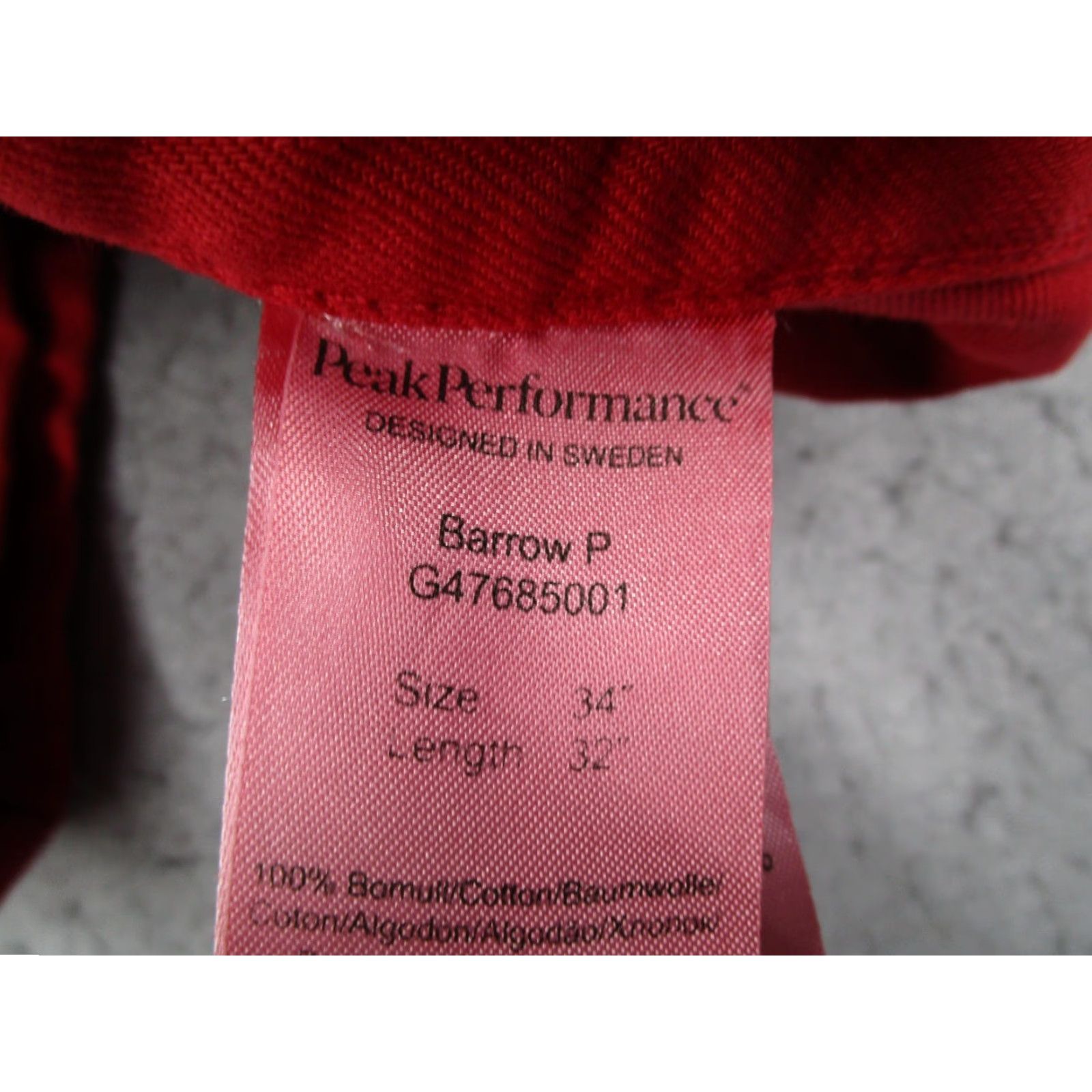 Peak Performance Peak Performance Mens Shorts 5-Pocket Red Denim Barrow P Button Fly 34 Casual Chino Pocket Polo Shirt Style 90s Vintage Mens? Size US 34 / EU 50 - 4 Thumbnail