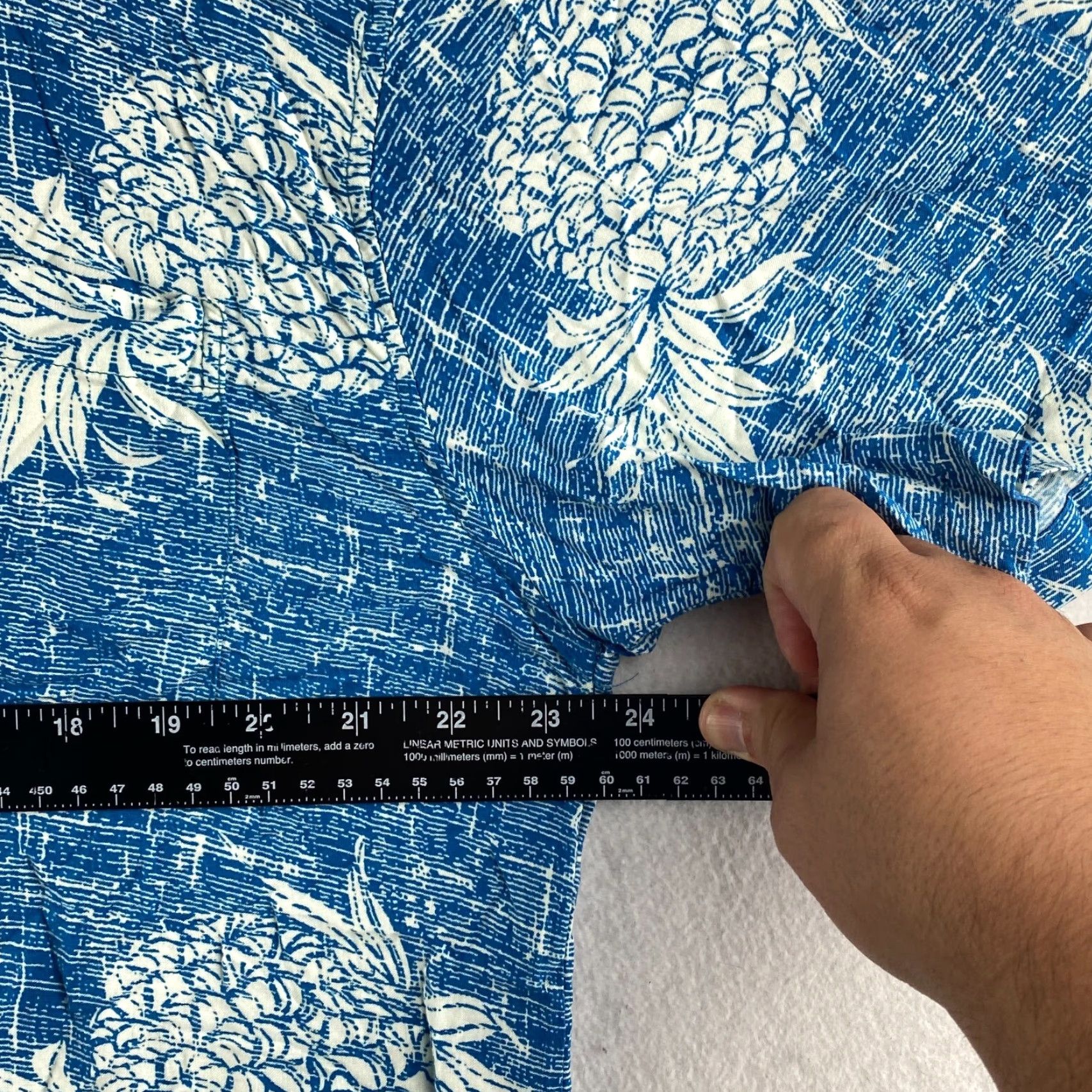 Vintage High Surf Hawaiian Shirt Mens XL Blue Pineapple Button Up Wooden Buttons Rayon Size US XL / EU 56 / 4 - 5 Thumbnail
