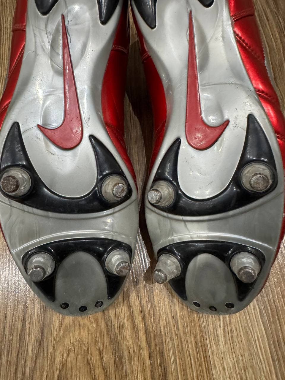 Vintage Nike Total 90 Supremacy FG Red Football Boots Size US 11 / EU 44 - 21 Thumbnail