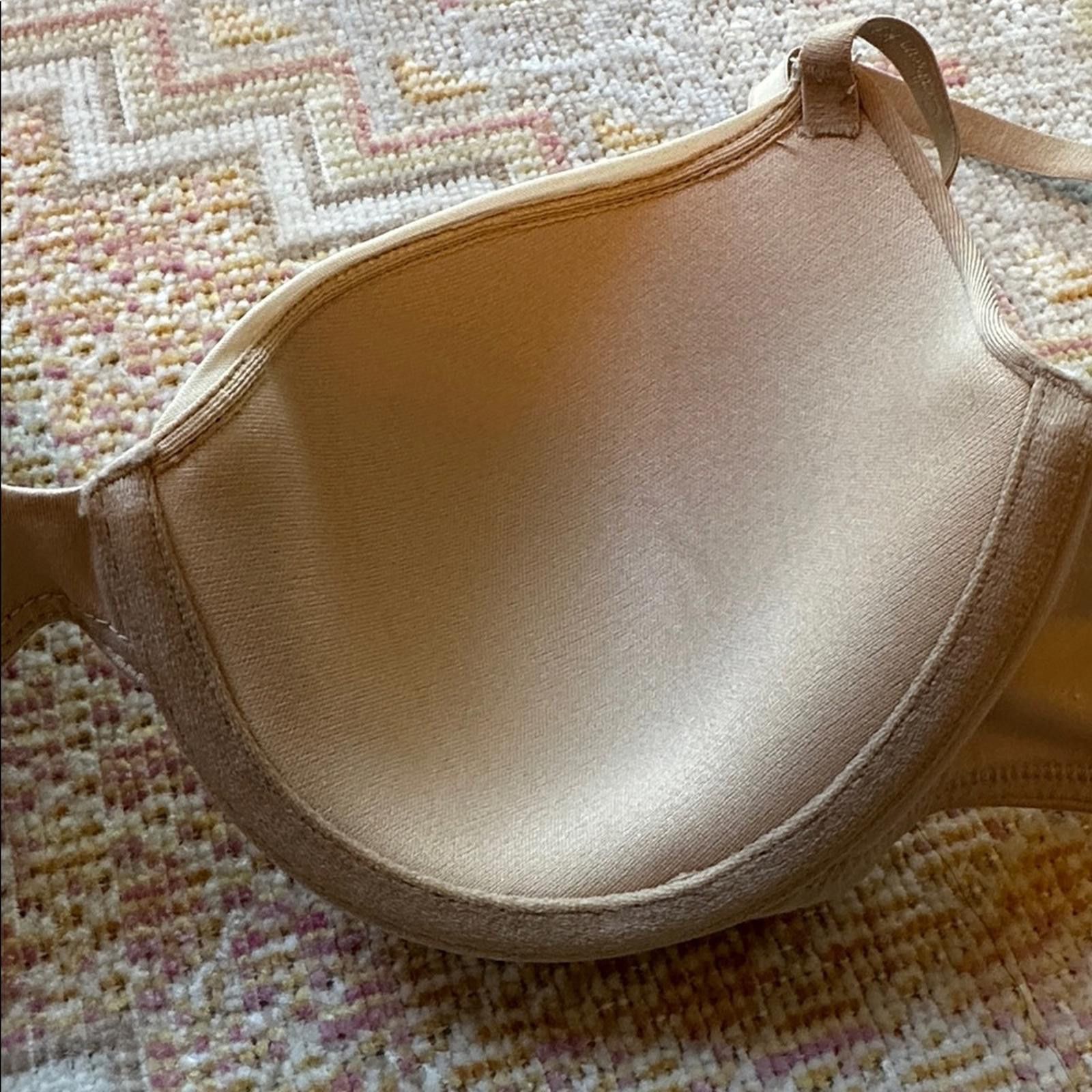 Calvin Klein Calvin Klein Nude Bra 34B NWOT Lined Cups Size ONE SIZE - 4 Thumbnail